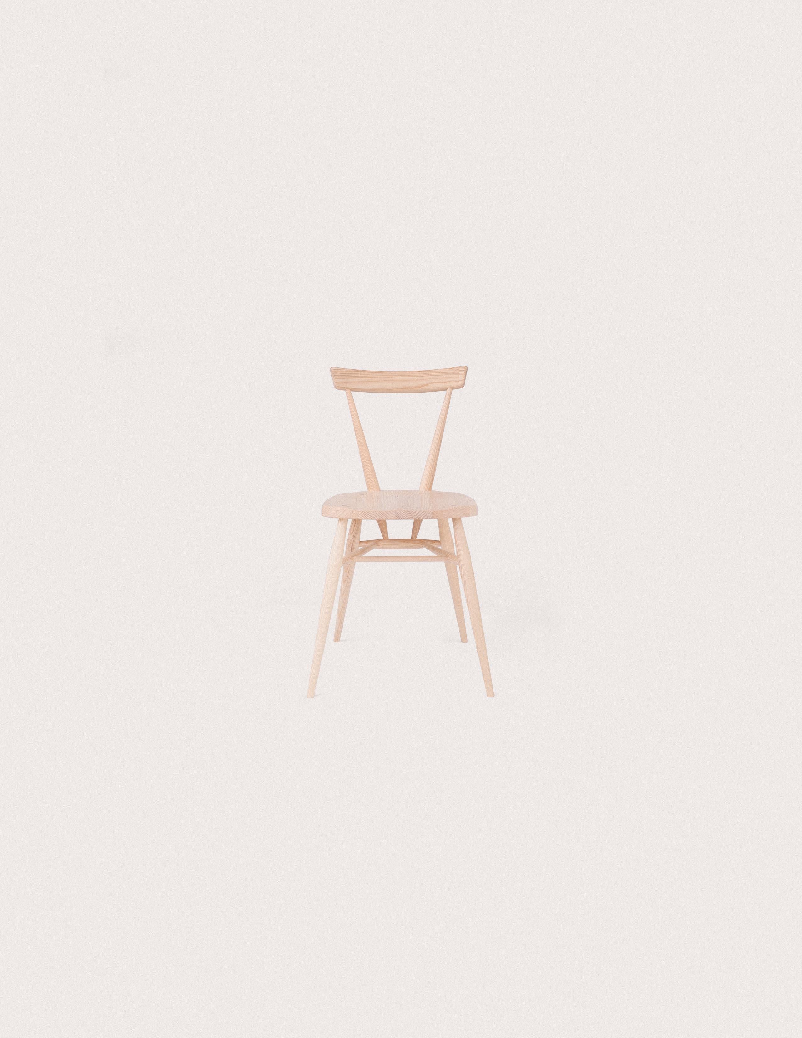 British Customizable L.Ercolani Stacking Chair by Lucian R Ercolani For Sale