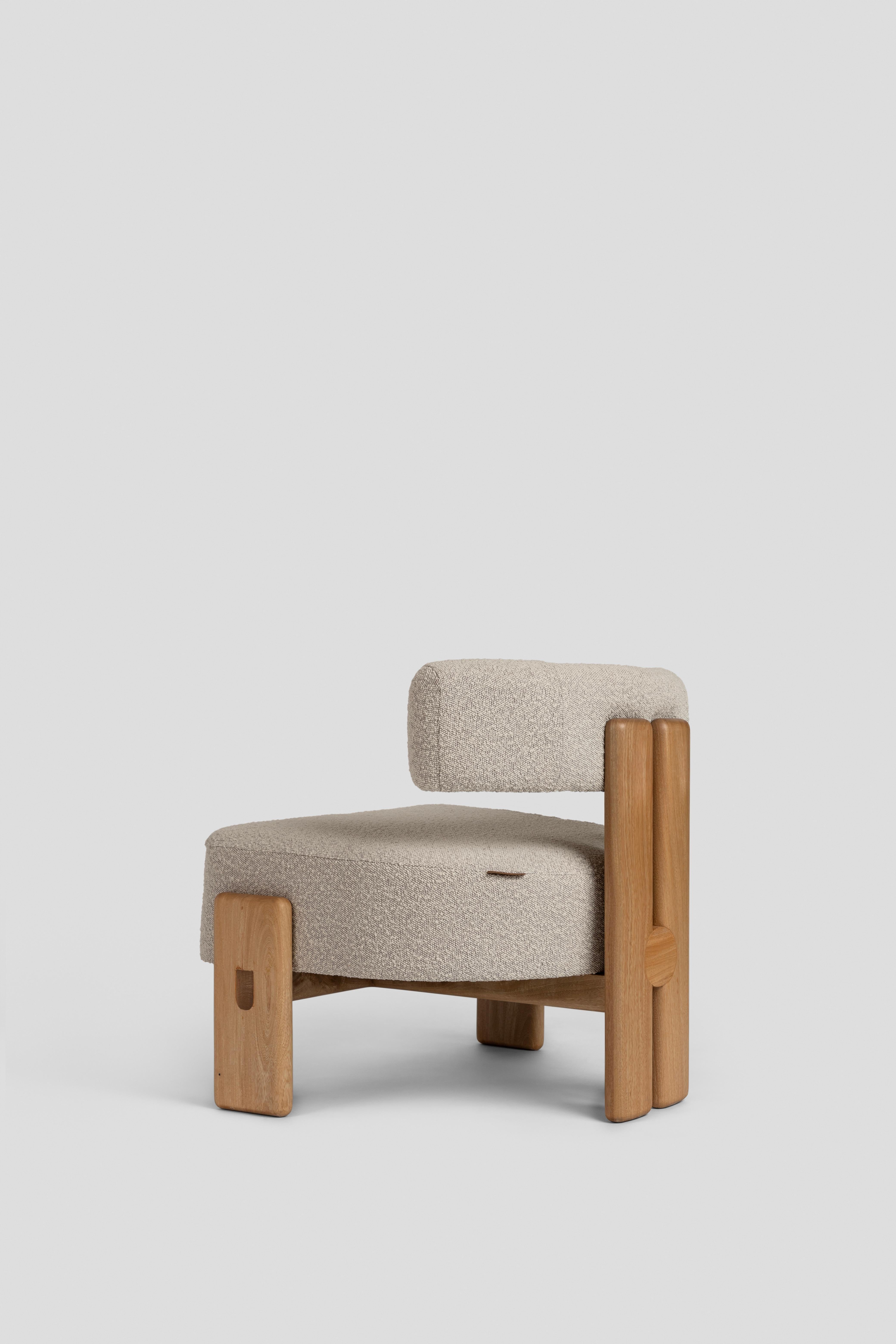 Caning Customizable Lounge  Chair de la Paz, Solid wood and upholstery Olive Green For Sale
