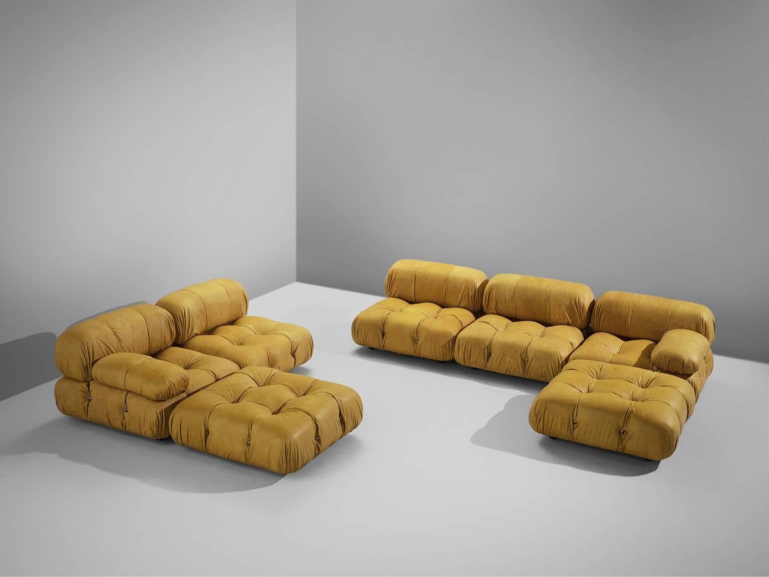 Mario Bellini, large modular 'Cameleonda' sofa, cognac leather upholstery, Italy, 1971, reupholstered by our in-house upholstery atelier. 

The sectional elements this sofa was made with can be used freely and apart from one another. The backs and