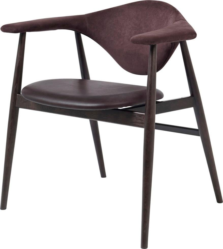 Chaise de salle à manger personnalisable Gubi Masculo conçue par GamFratesi en vente 8
