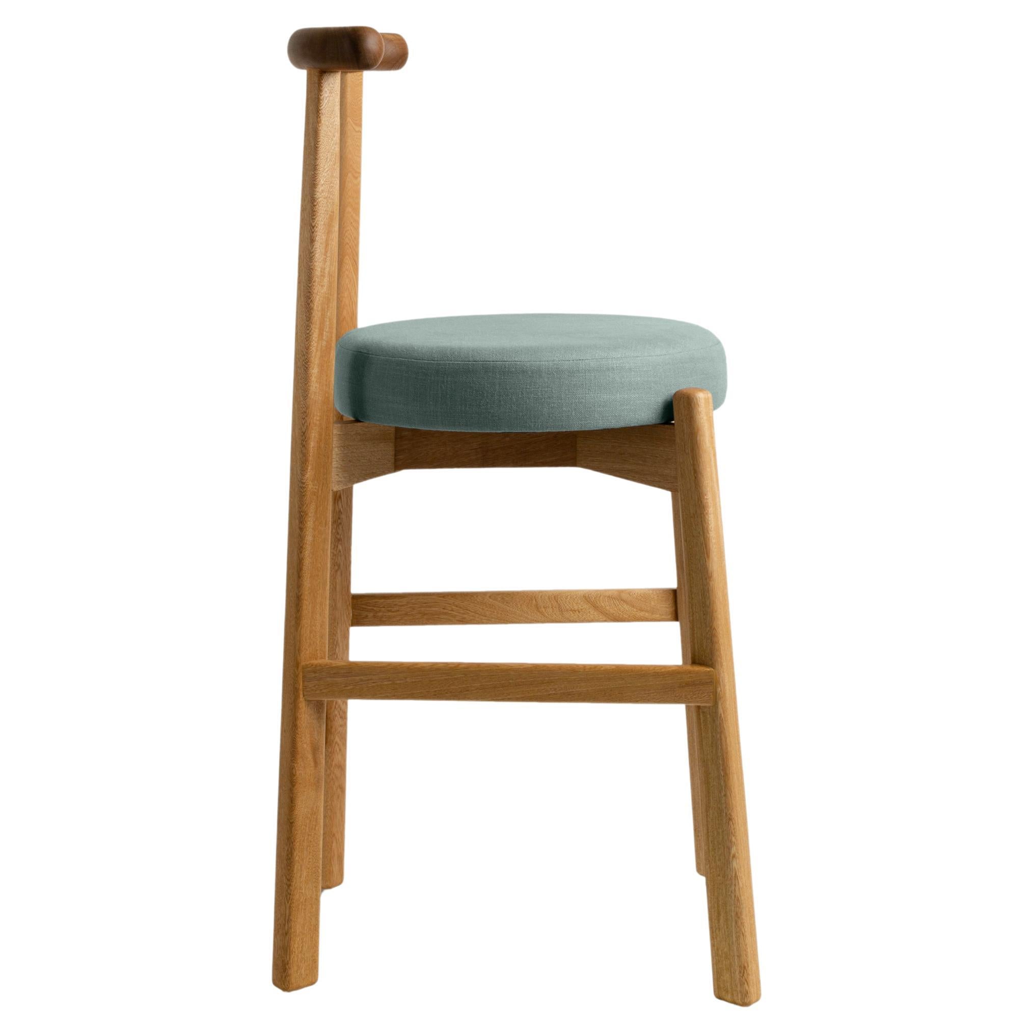 Customizable Modern Colima Counter Hocker, massiv  Holz und mintfarbene Polsterung.