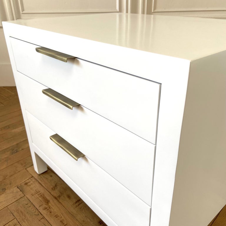 Customizable Modern White 3 Drawer Night Stands For Sale at 1stDibs