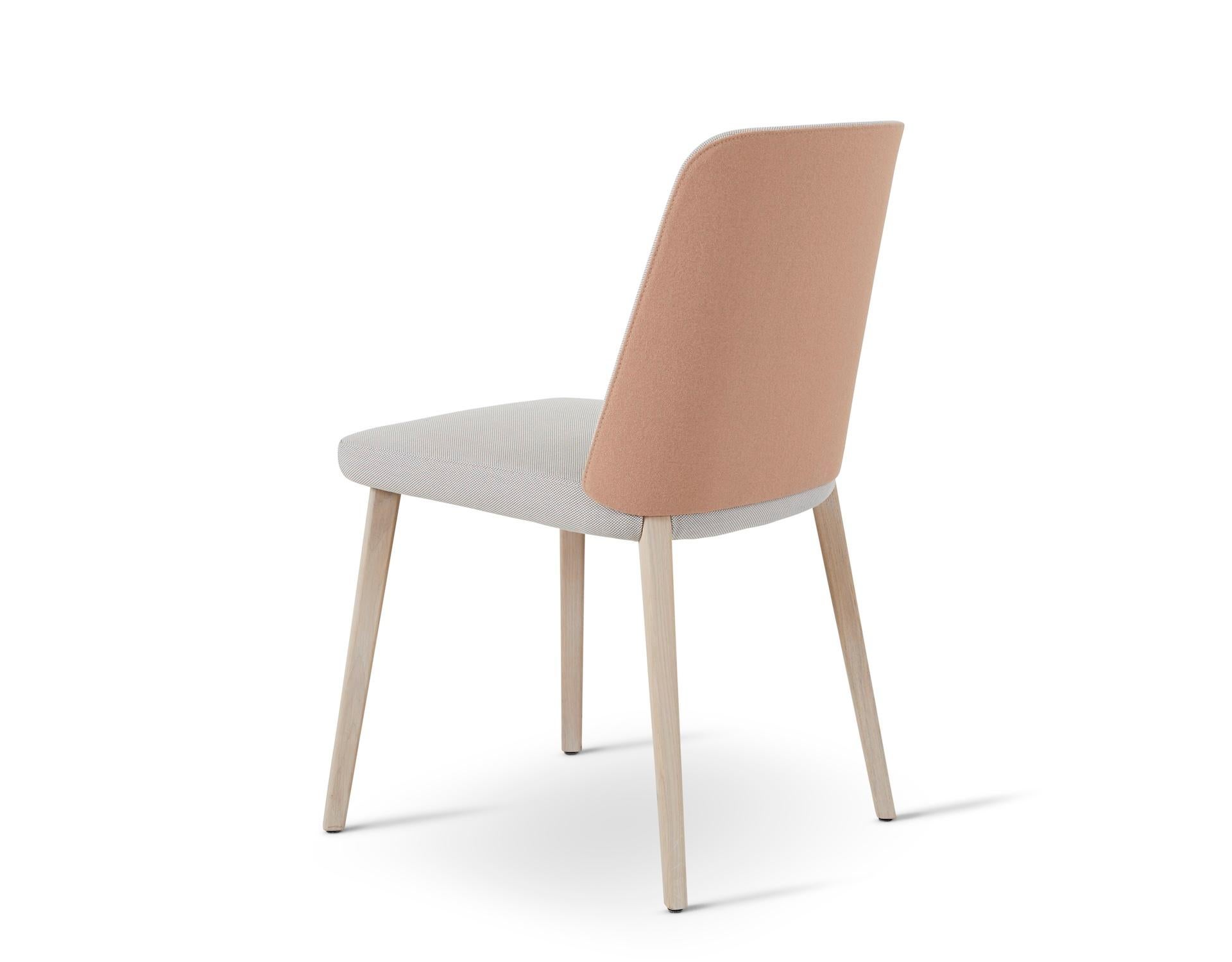 Anpassbarer Montis Back Me Up Stuhl von ARIAN BREKVELD im Zustand „Neu“ im Angebot in New York, NY