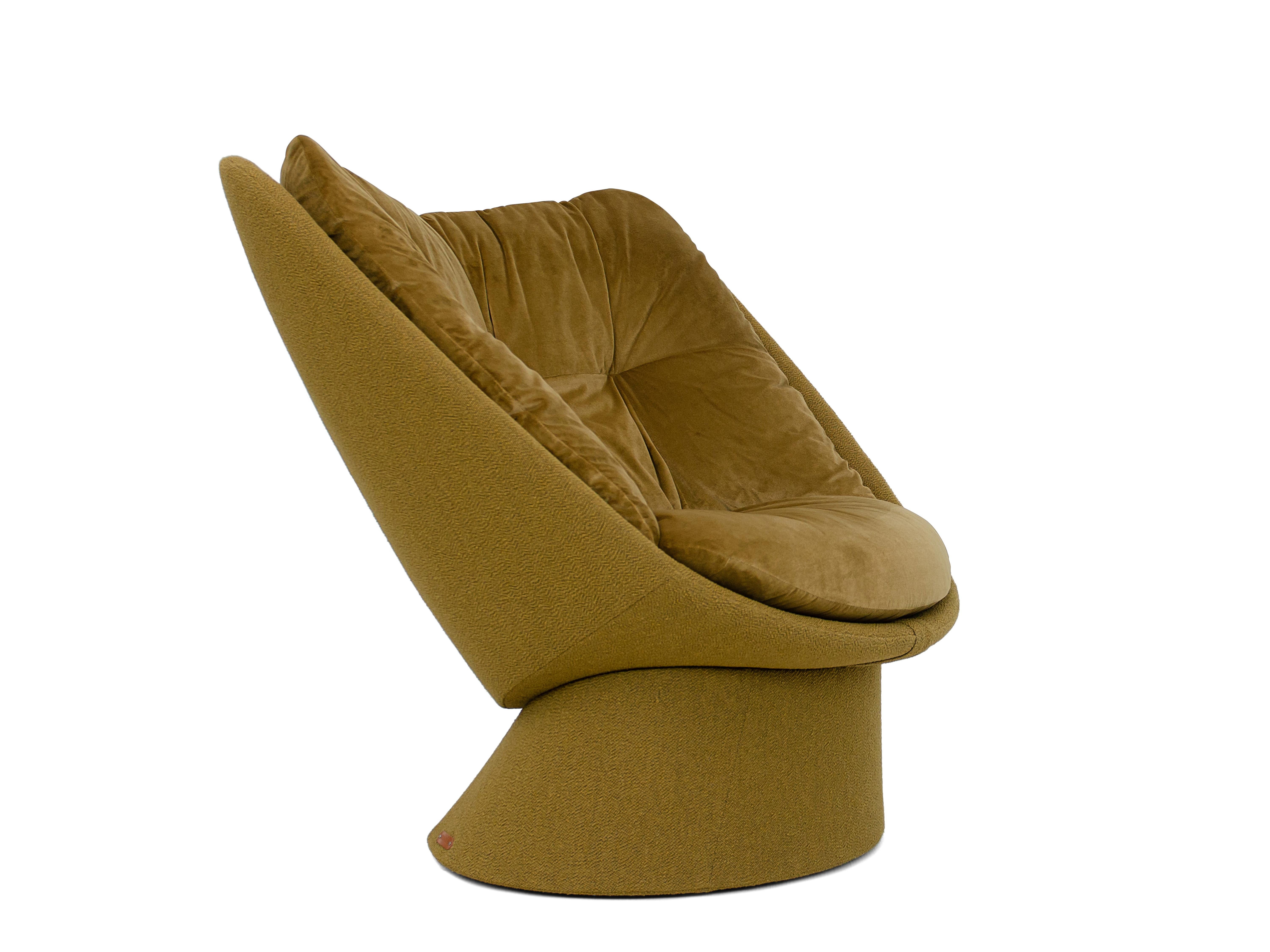 Customizable Montis Fabin Lounge Chair & Ottoman by OLIVER SCHICK For Sale 6