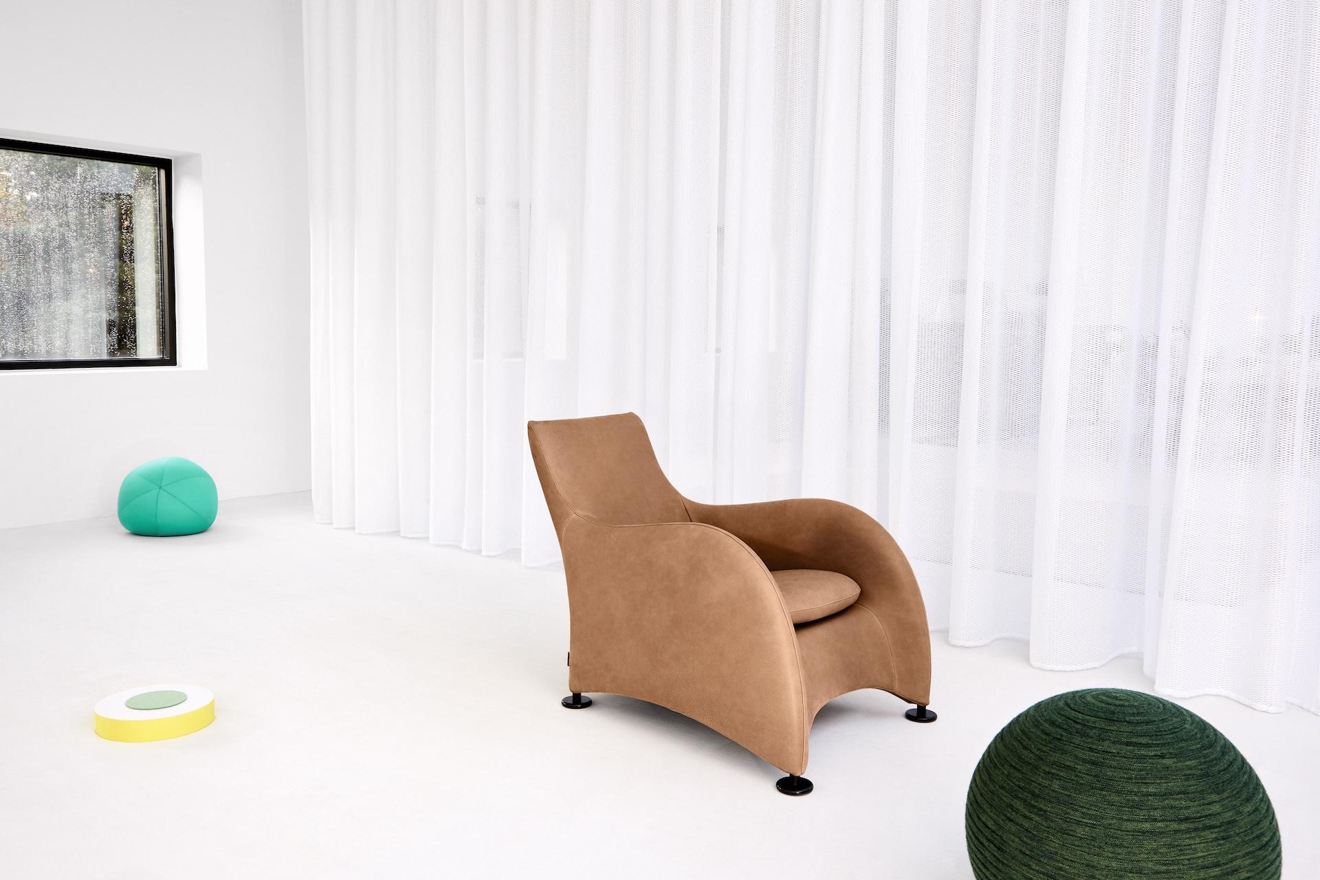 Dutch Customizable Montis Loge Lounge Chair by GERARD VAN DEN BERG For Sale