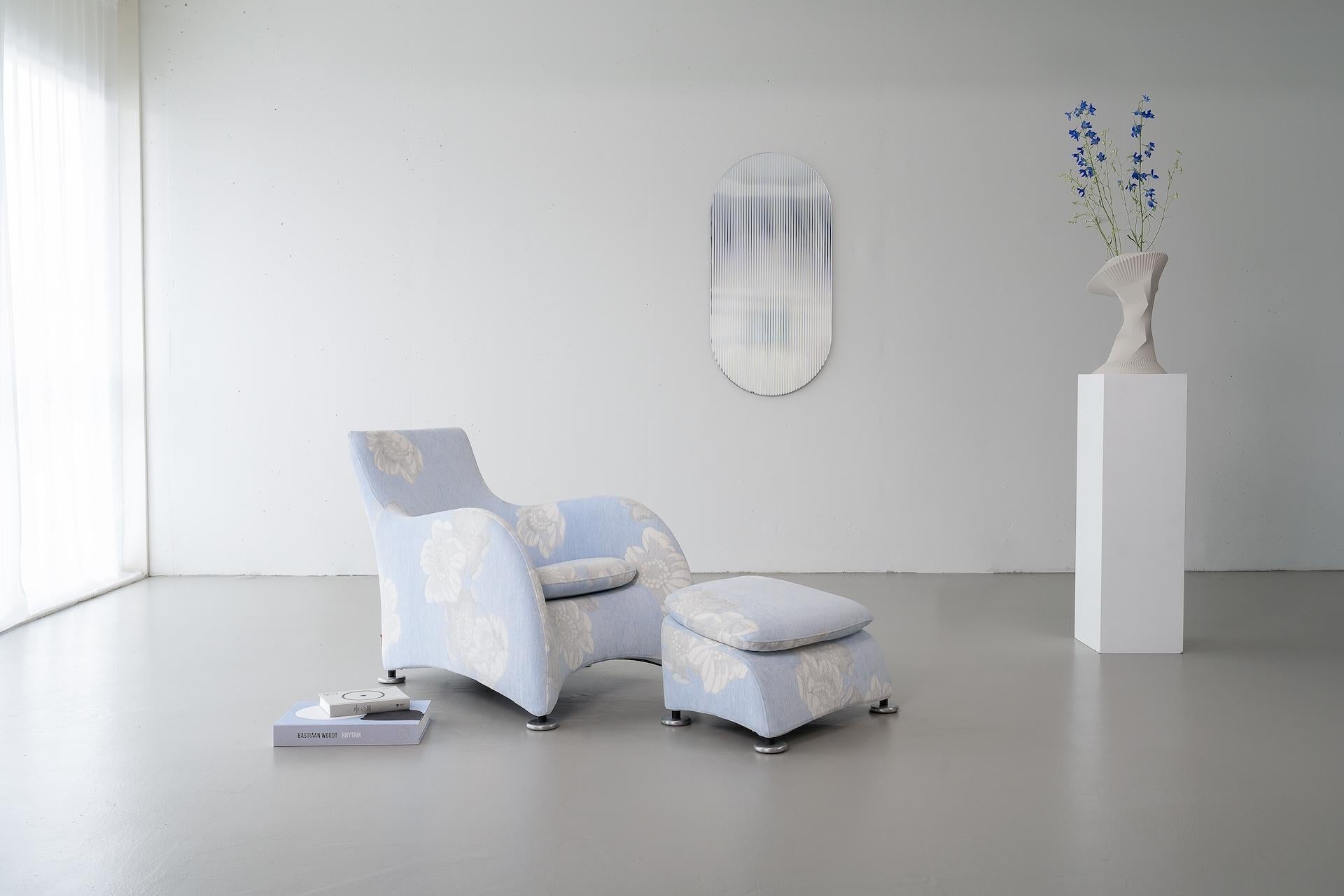 Customizable Montis Loge Lounge Chair by GERARD VAN DEN BERG For Sale 2