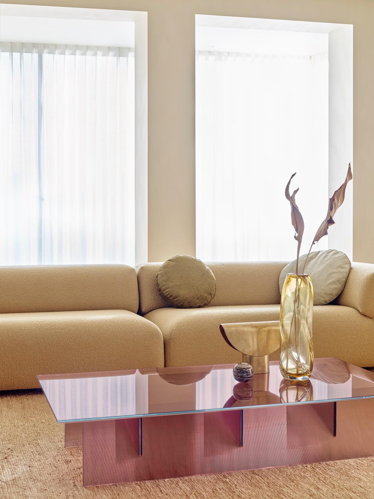Customizable Montis Perry Glass Table by MAX LIPSEY For Sale 9