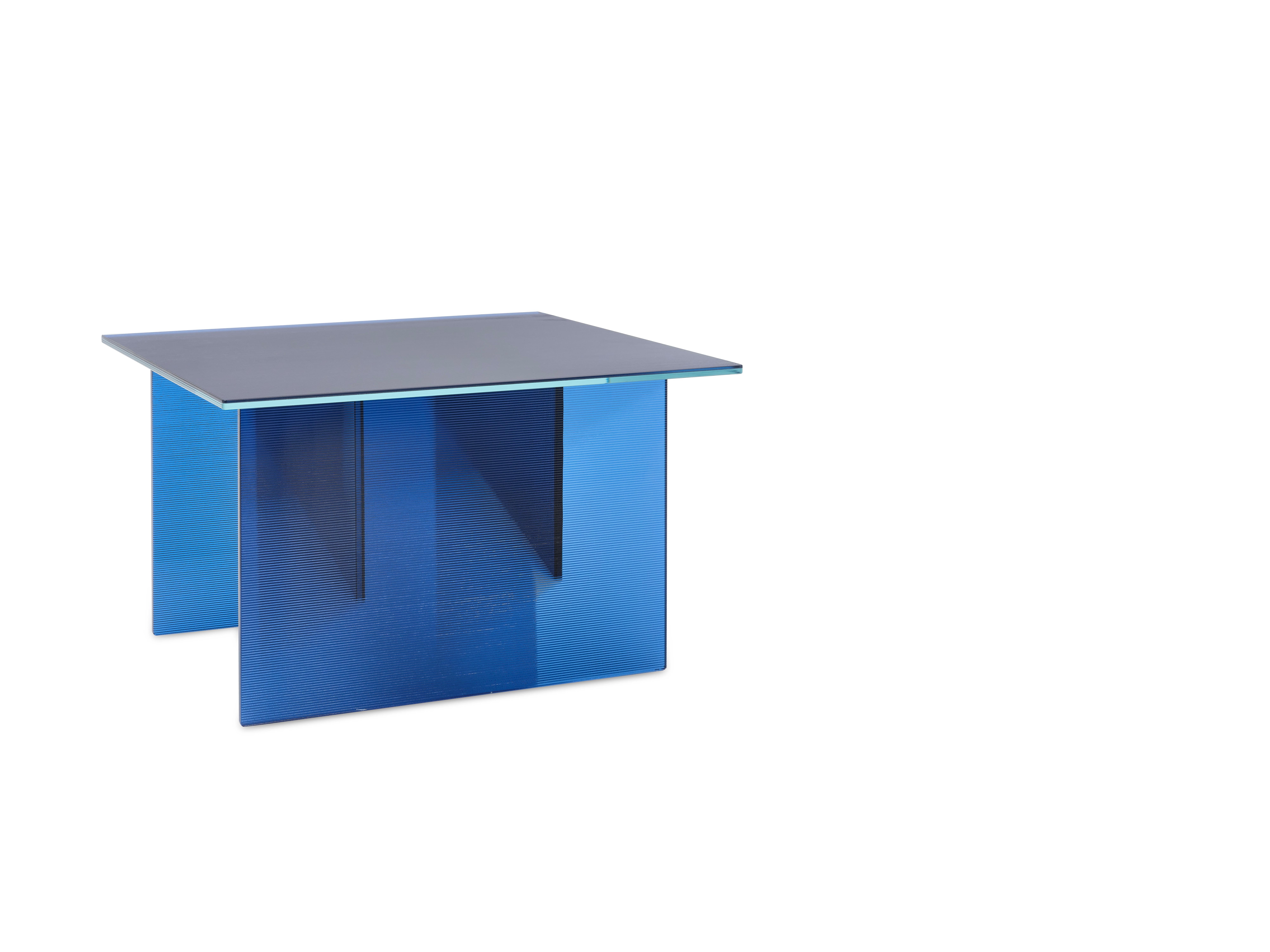 Customizable Montis Perry Glass Table by MAX LIPSEY In New Condition For Sale In New York, NY