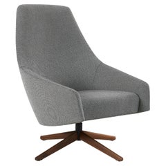 Customizable Montis Puk M Swivel Lounge Chair by SIMON PENGELLY