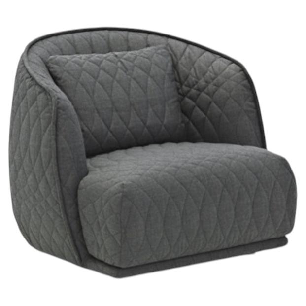 Fauteuil Redondo de Moroso, personnalisable, conçu par Patricia Urquiola en vente