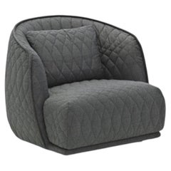 Fauteuil Redondo de Moroso, personnalisable, conçu par Patricia Urquiola