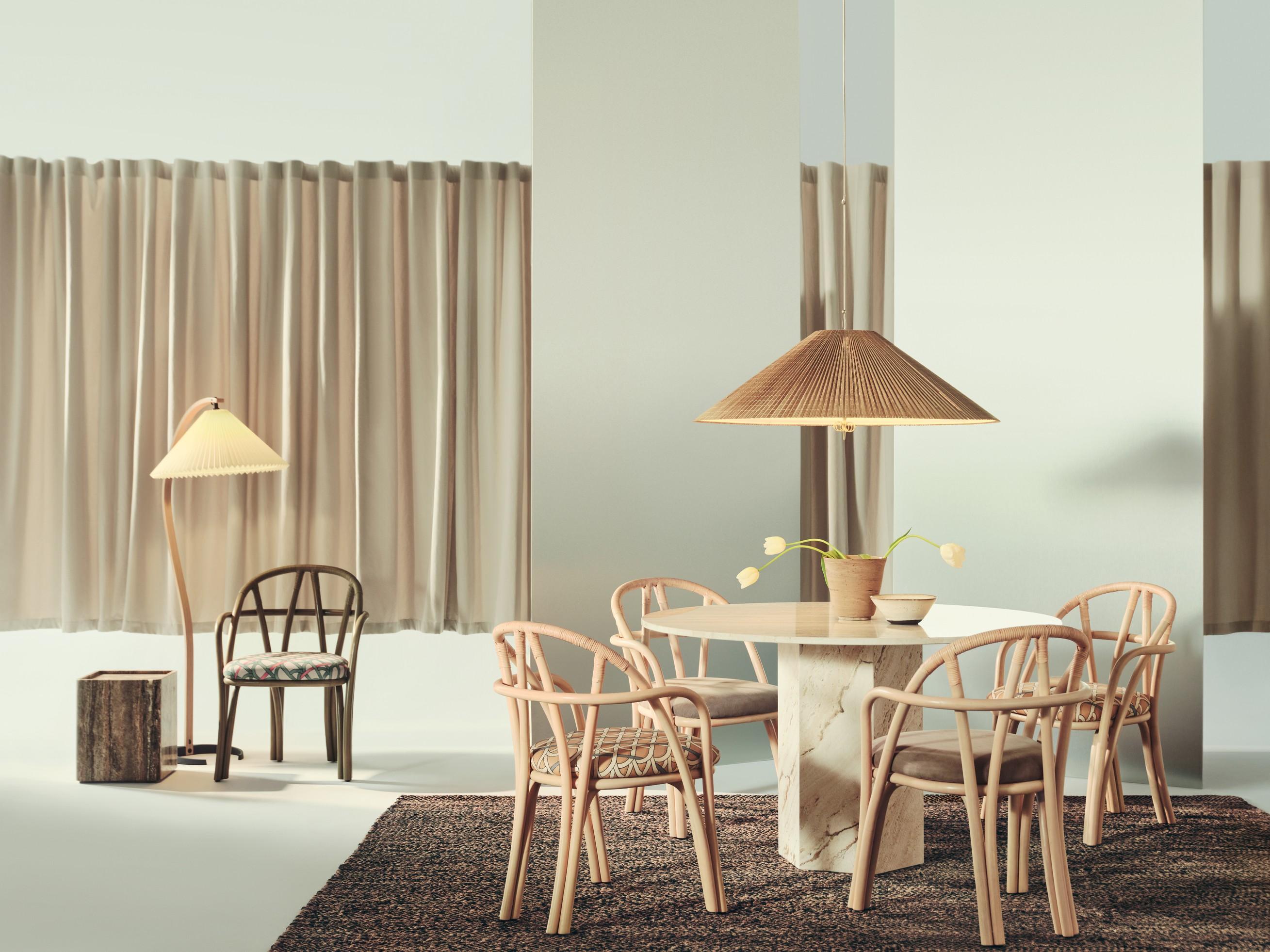 Contemporary Customizable New and Made to order Gubi Bistra Chair by AMDL Circle For Sale
