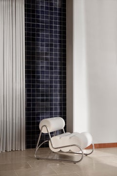 Sedia da salotto Norr11 Fave di Kristian Sofus Hansen e Tommy Hyldahl, personalizzabile.