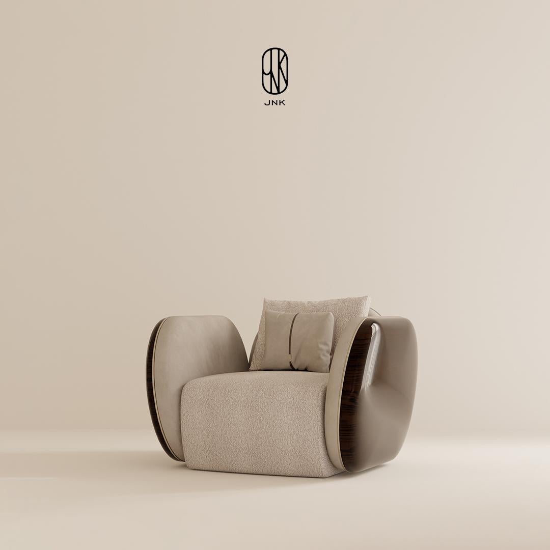 Sillón Oro Personalizable - Detalles metálicos revestidos de titanio y chapa de nogal Turco en venta