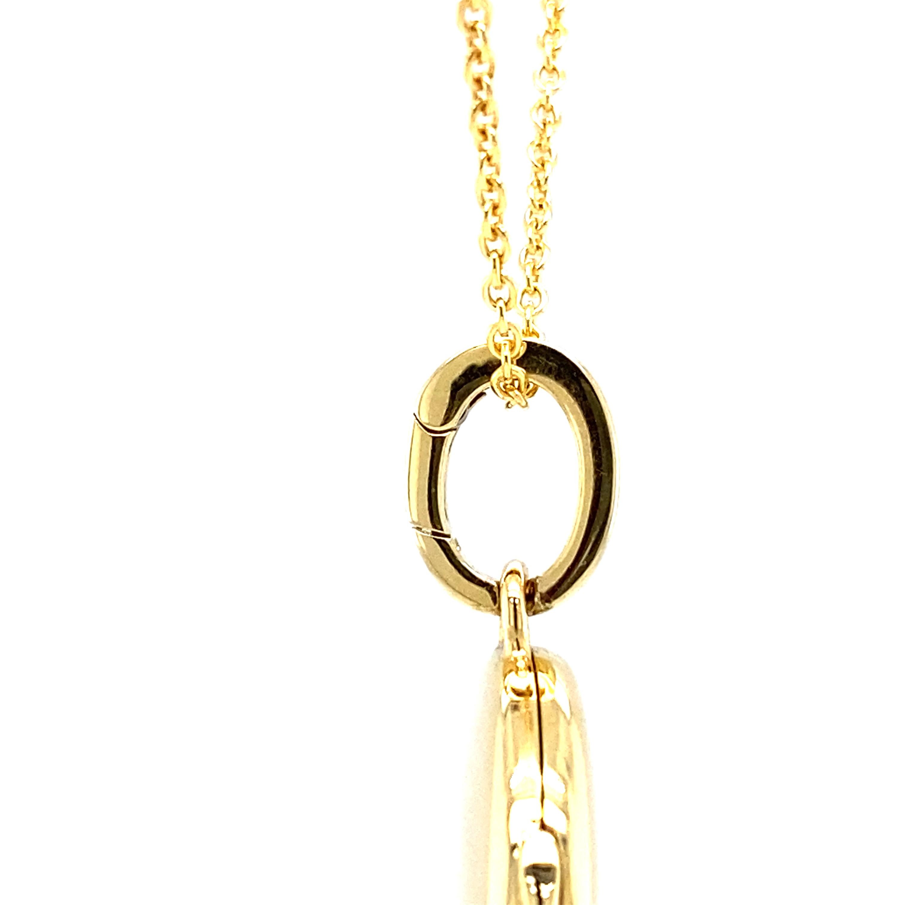 Customizable Oval Polished Pendant Locket Necklace 18k Yellow Gold 23 mm x 20 mm For Sale 2