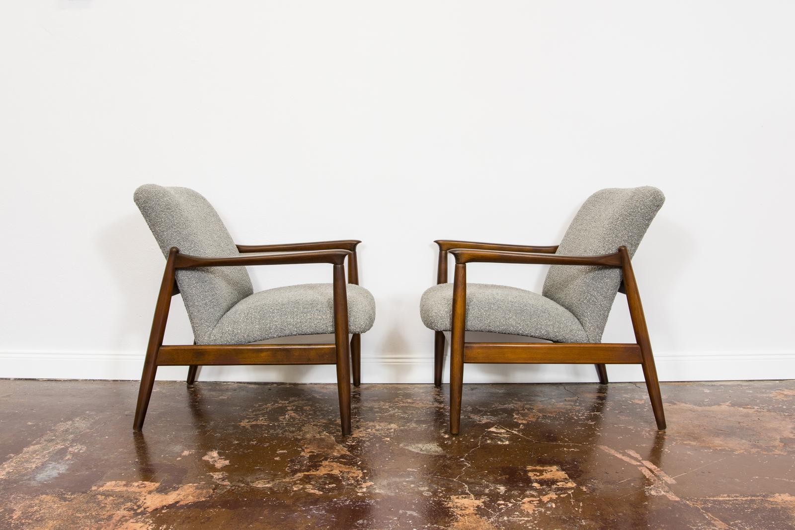 Polish Customizable Pair Of Mid Century GFM64 Armchairs By Edmund Homa, 1960's For Sale