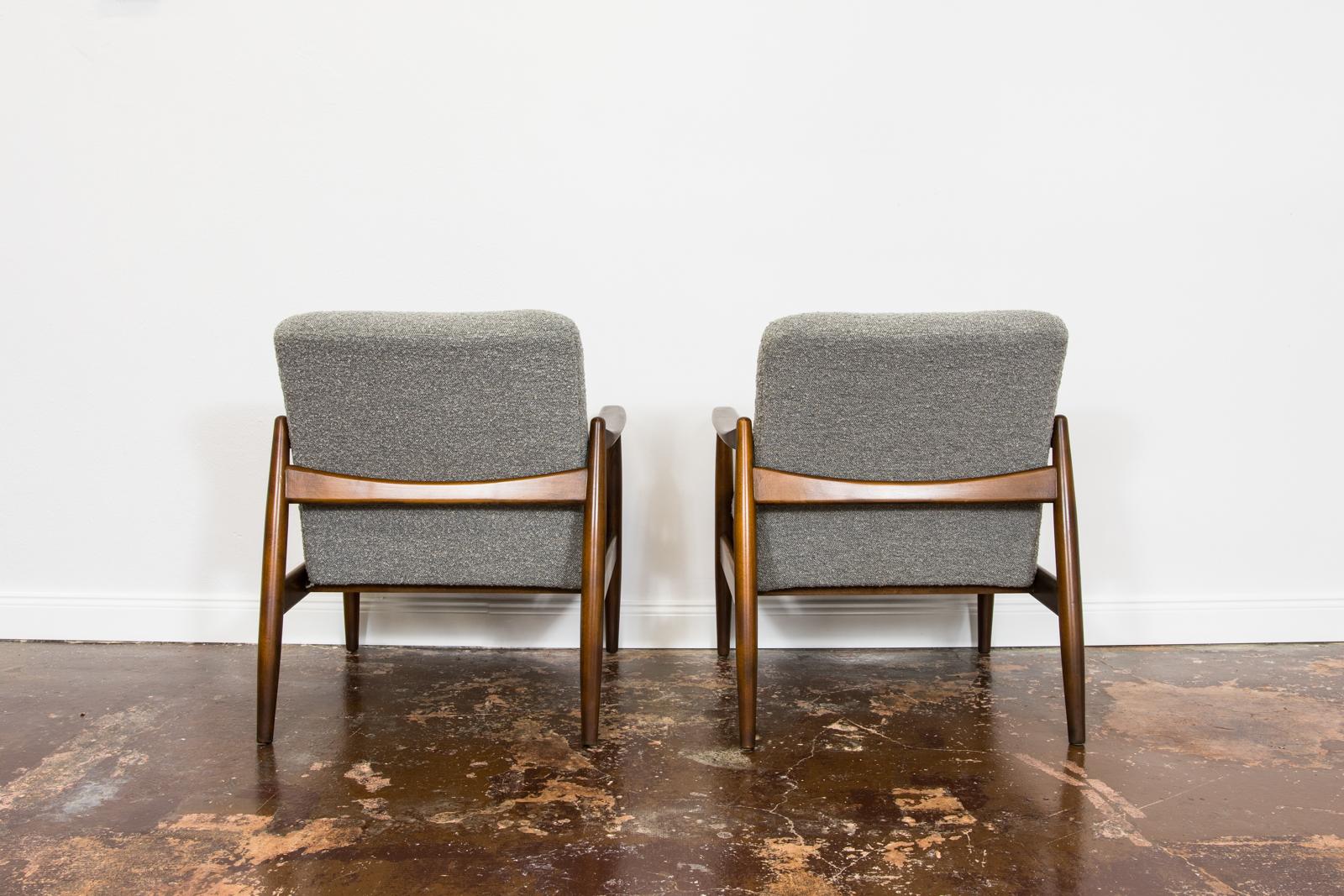 Mid-20th Century Customizable Pair Of Mid Century GFM64 Armchairs By Edmund Homa, 1960's For Sale