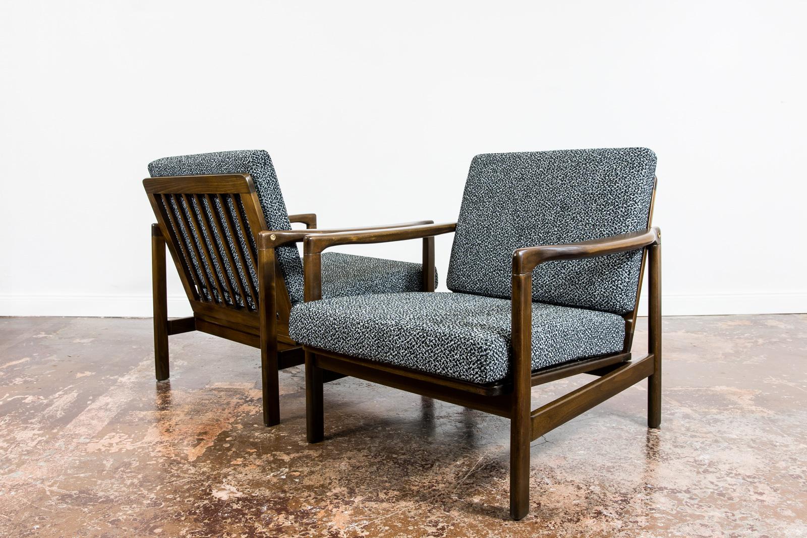 Paire de fauteuils du milieu du siècle B7522 par Zenon Bączyk, 1960, personnalisable en vente 4