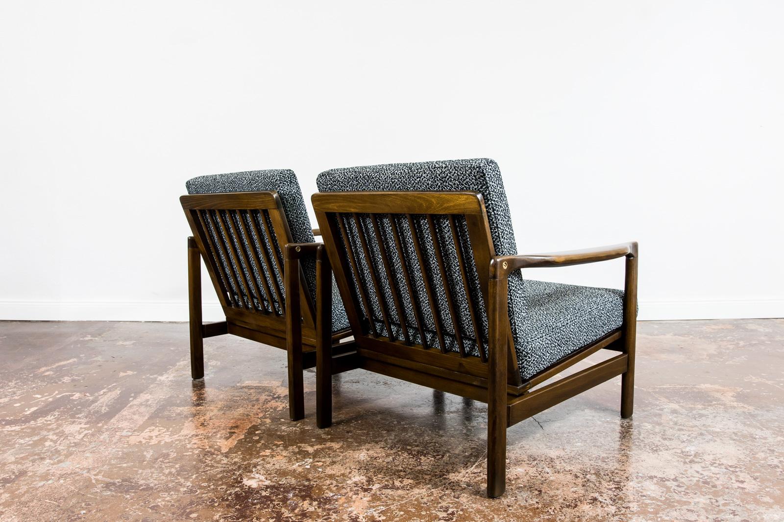 Paire de fauteuils du milieu du siècle B7522 par Zenon Bączyk, 1960, personnalisable en vente 2