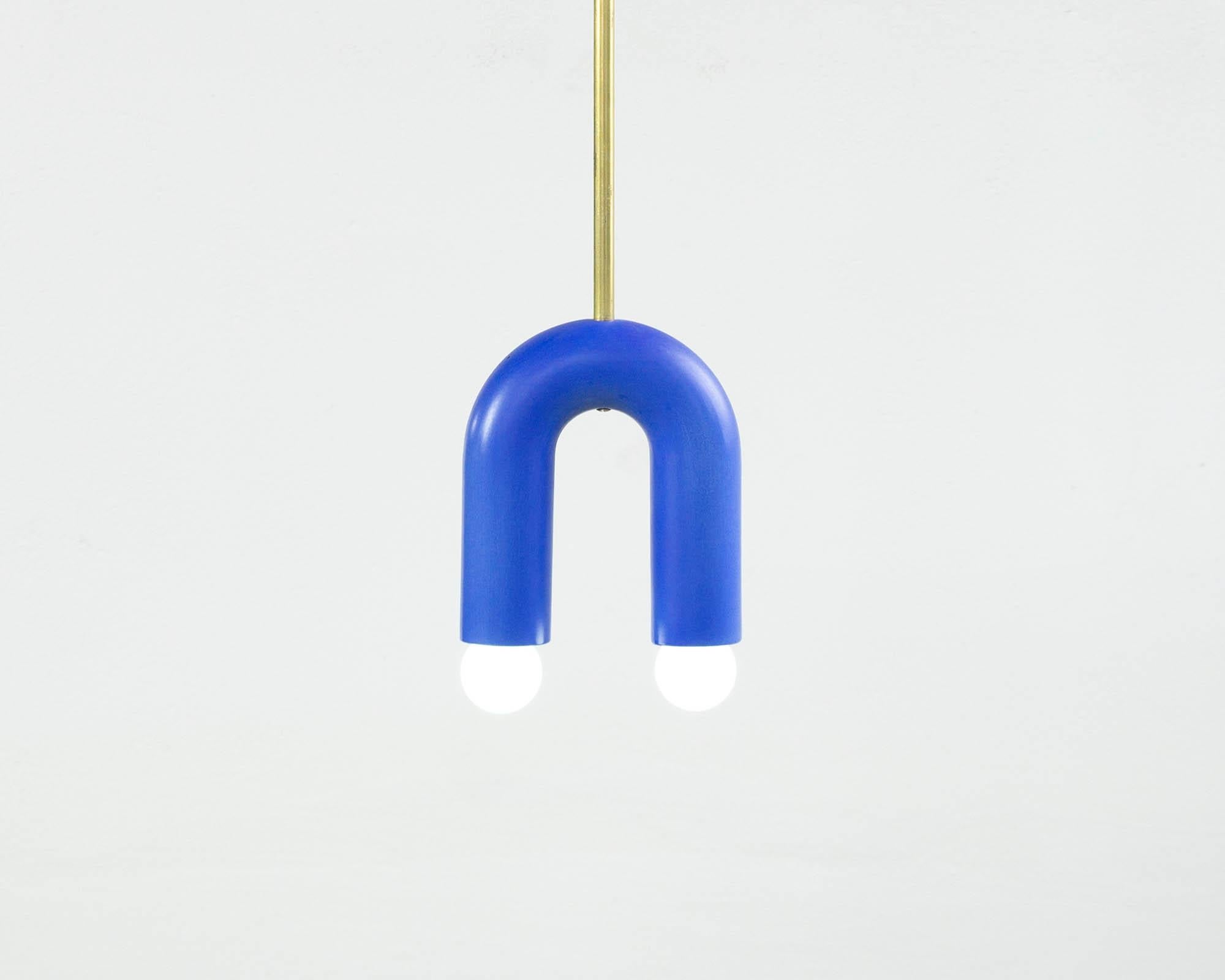 TRN A1 Pendant lamp / ceiling lamp / chandelier 
Designer: Pani Jurek

Dimensions: H. 17.5 x 15 x 5 cm
Model shown: Cobalt blue

Bulb (not included): E27/E26, compatible with US electric system

Materials: Hand glazed ceramic and brass
Rod: brass,