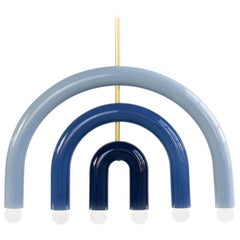 Lampe suspendue personnalisable TRN F1, tige en laiton, céramique bleu marine claire, moyenne et bleu marine