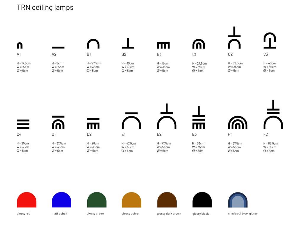 Lampe suspendue personnalisable 'TRN F2', tige en laiton, céramique rouge, brown et bleu cobalt Neuf - En vente à Paris, IDF