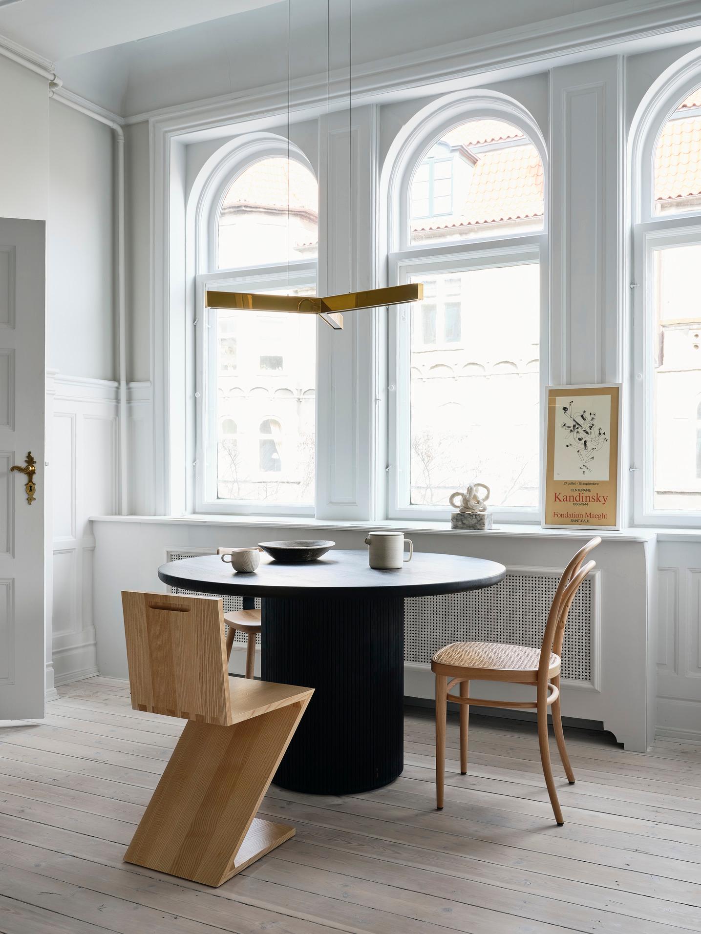 Laiton Lampe suspendue personnalisable Y-Model par Anour, laiton brossé en vente