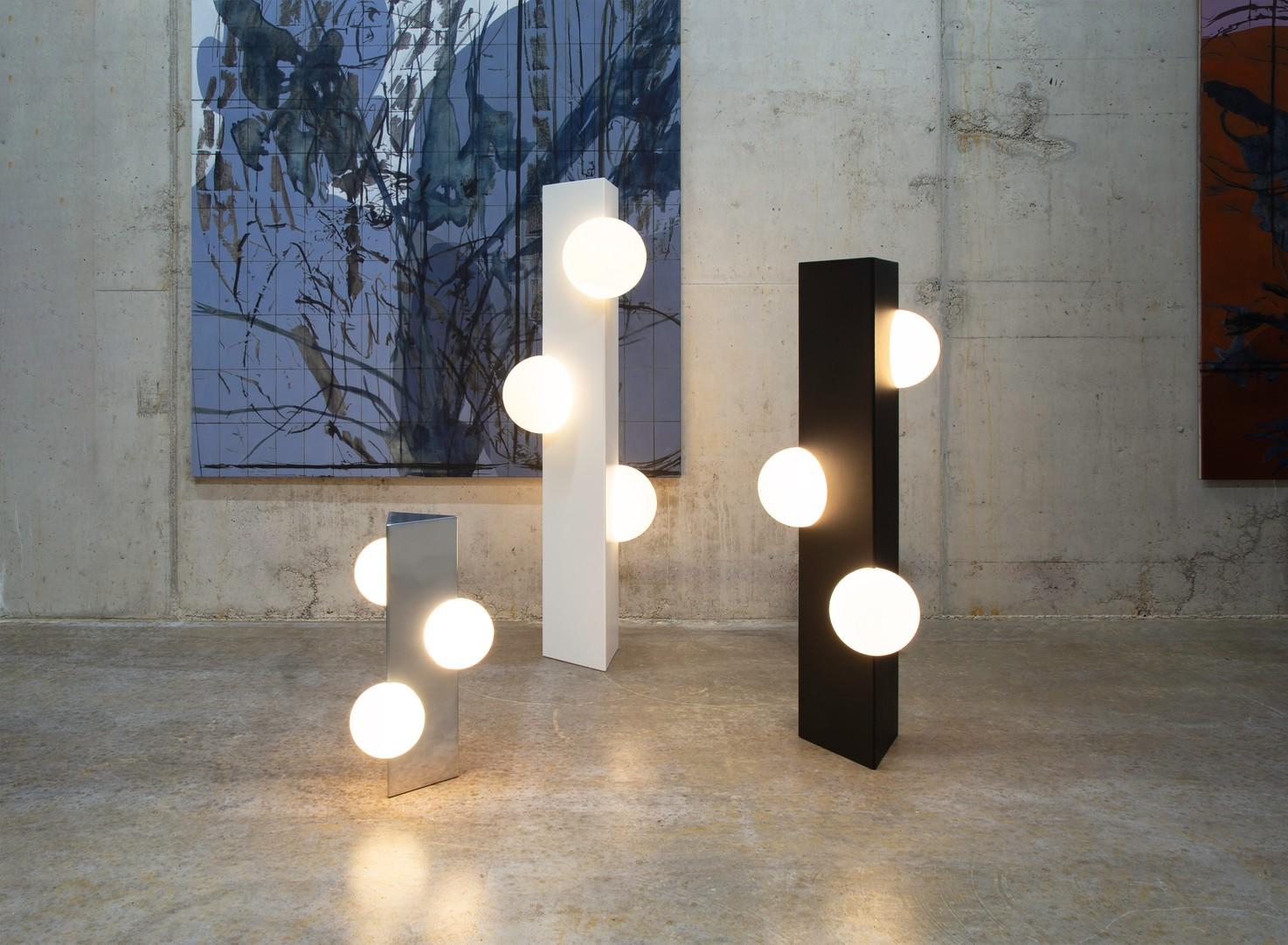 Customizable Pulpo Sfera TABLE LIGHT or FLOOR LIGHT BY VICTORIA WILMOTTE For Sale 2