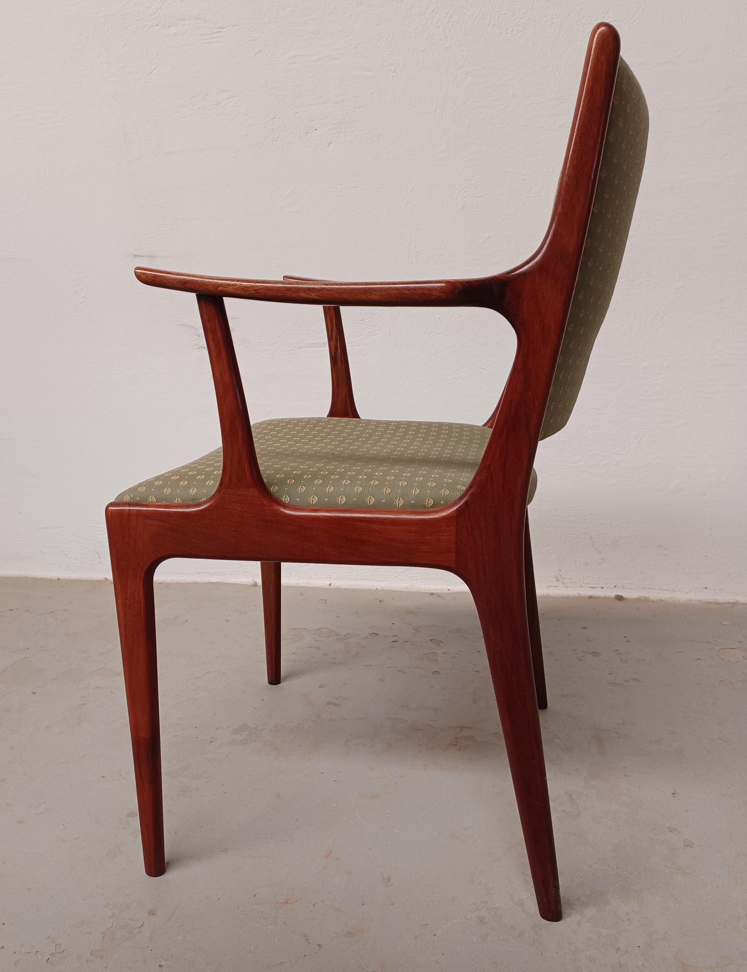 Leather Johannes Andersen Rosewood Armhairs Exellent Condition Customizable Reupholstery For Sale