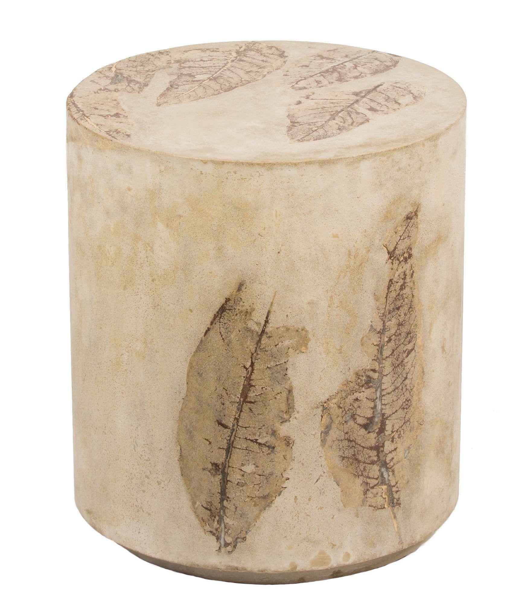 Américain Tabourets et tables d'appoint ronds personnalisables en béton avec impressions de feuilles, 'Pliny' en vente