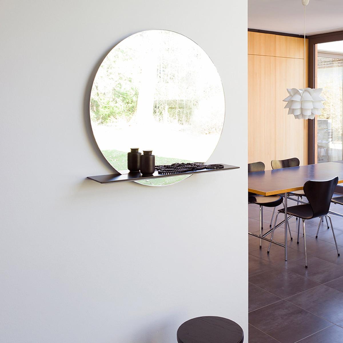 Européen Miroir taille Schonbuch personnalisable avec étagère par Studio Taschide en vente