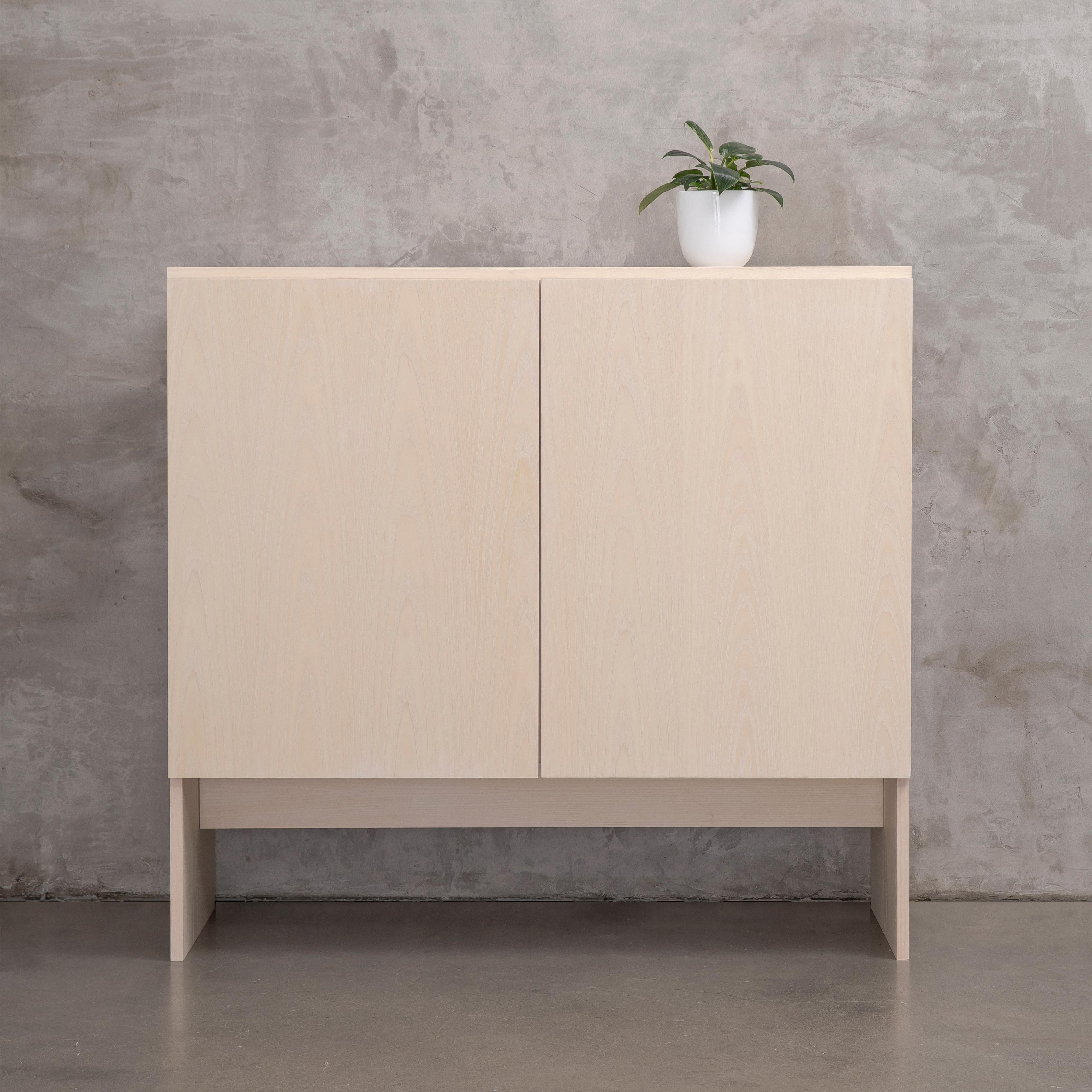 Simple in design yet sophisticated in presence, the Slab cabinet is a practical storage solution suitable for homes and offices.

The geometric profile of this modern storage cabinet combines clean lines and angles, accentuated by the positioning