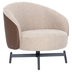 Fauteuil pivotant personnalisable avec bouclette beige et simili-cuir marron, série Mule