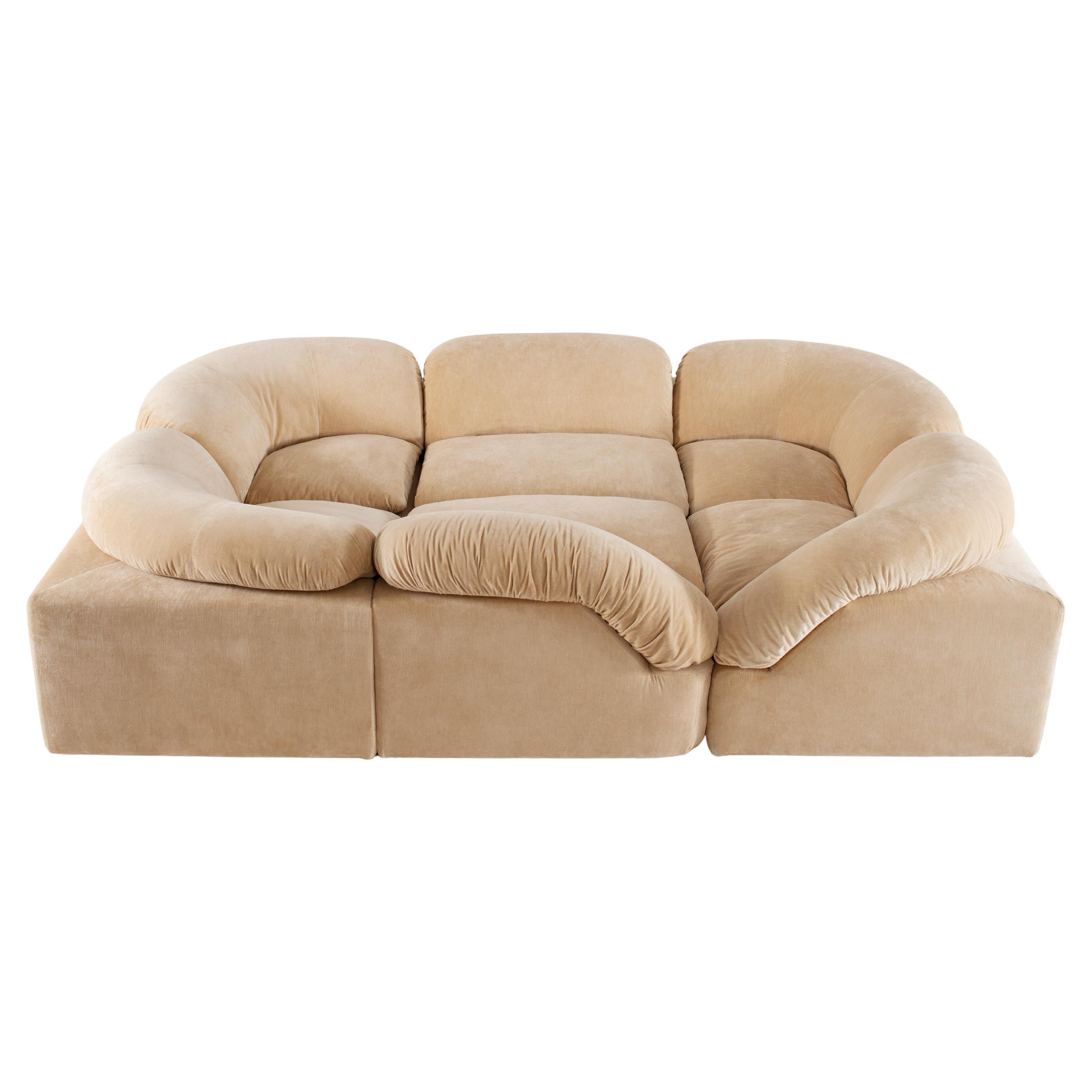 Sofá modular Tacchini Butter personalizable by Faye Toogood en venta 2