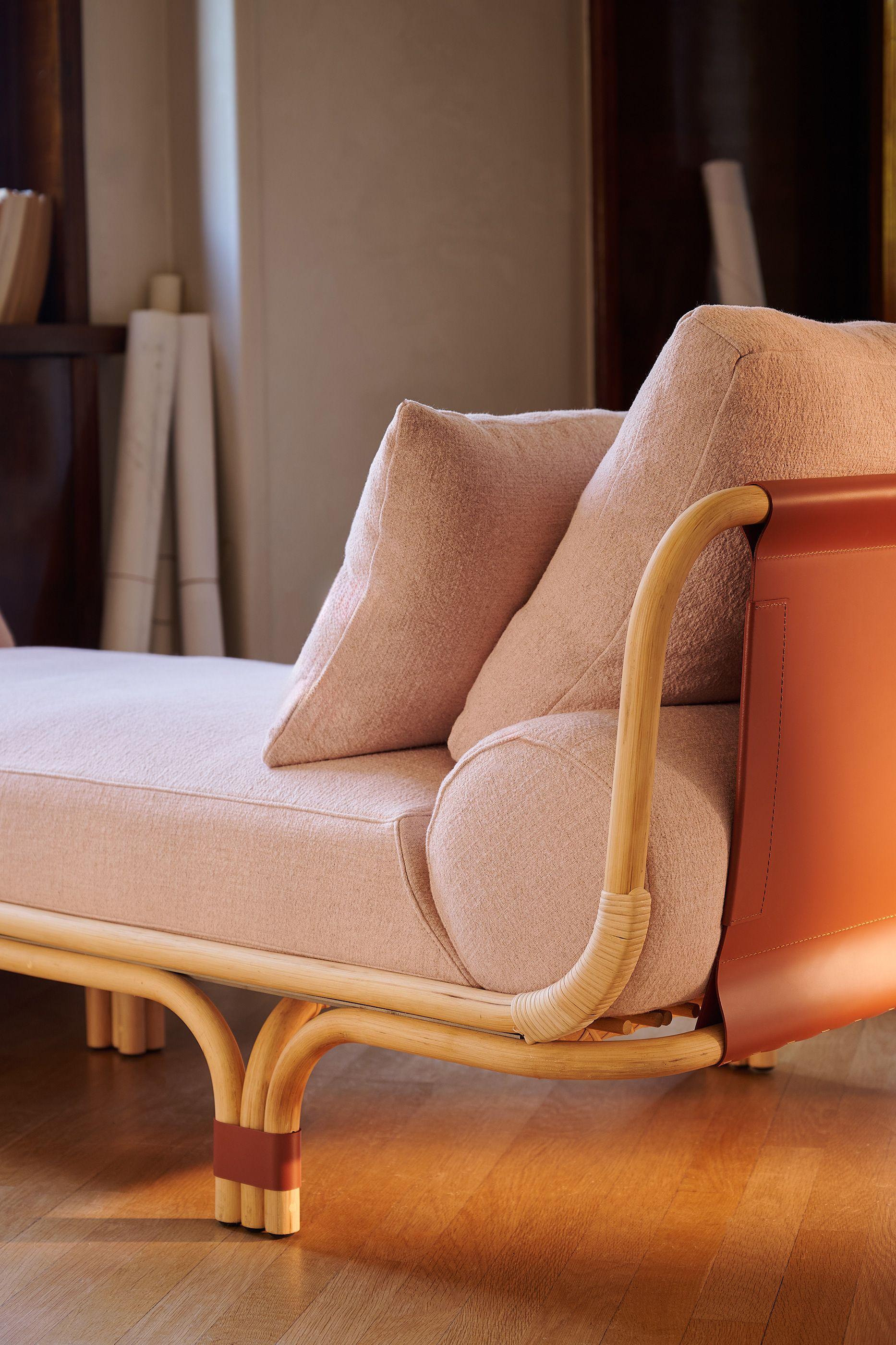 XXIe siècle et contemporain Lit de jour personnalisable Tacchini Isola Bella par Studiopepe en vente