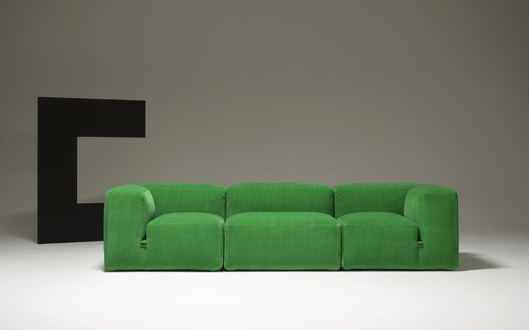 Customizable Tacchini Le Mura Modular Sofa Designed by  Mario Bellini For Sale 10