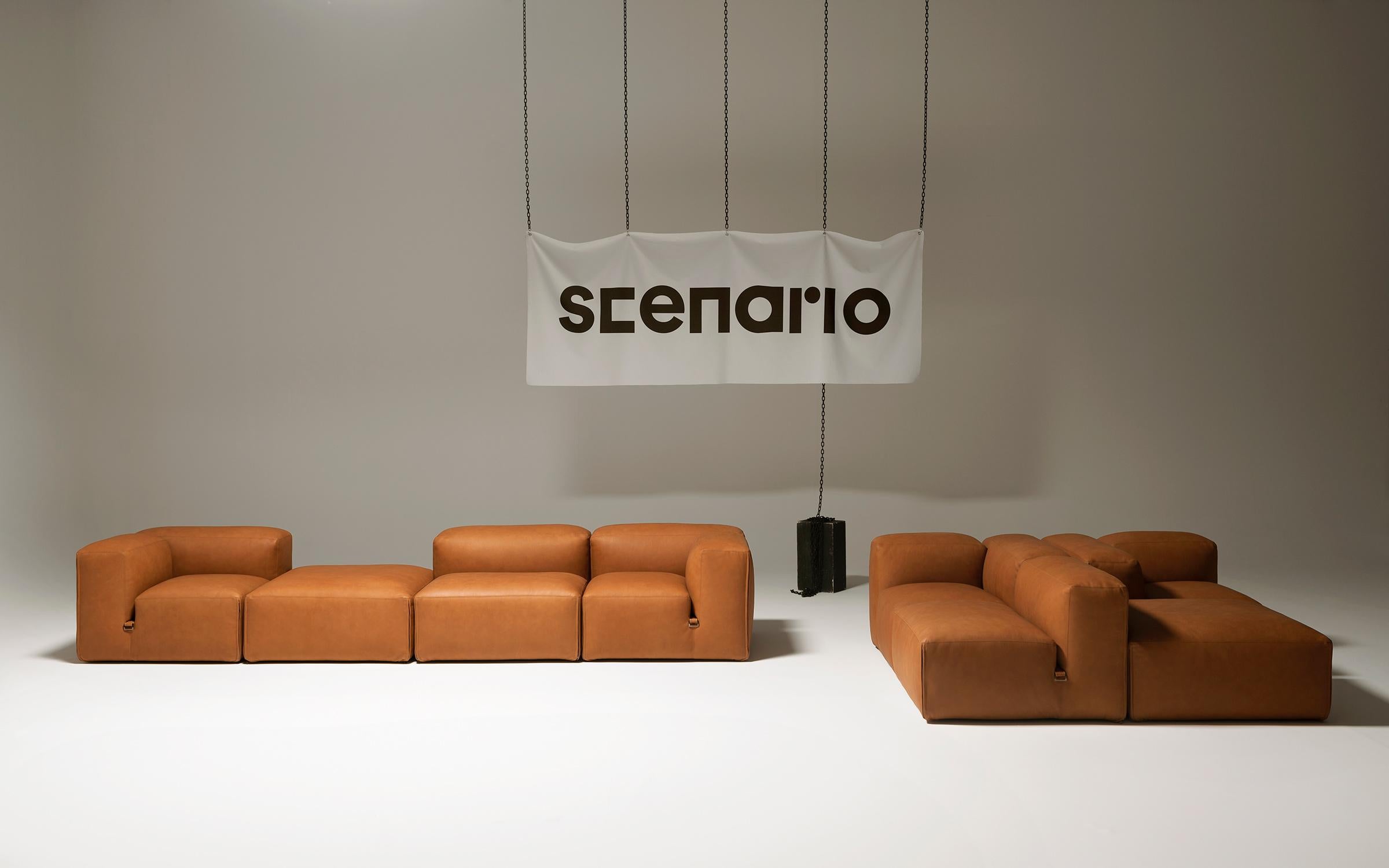 Contemporary Customizable Tacchini Le Mura Modular Sofa Designed by Mario Bellini For Sale