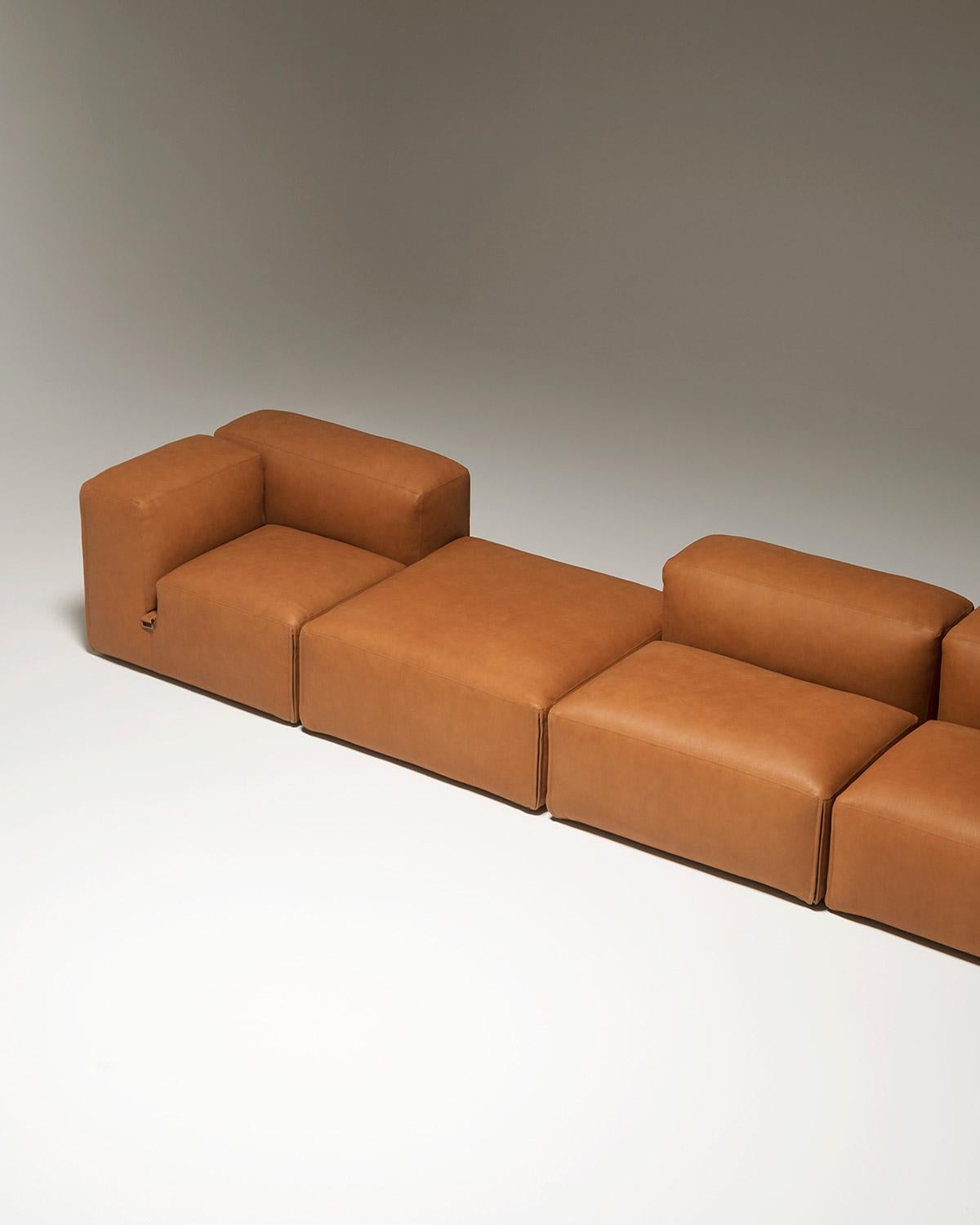 Canapé modulaire personnalisable Tacchini Le Mura conçu par  Mario Bellini en vente 3