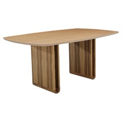 Table de salle à manger personnalisable en teck avec plateau de 68 pouces et base incurvée, collection Neon