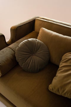 Sillón de Terciopelo Personalizable JANUM I, Diferentes Colores Disponibles -Verde Oliva