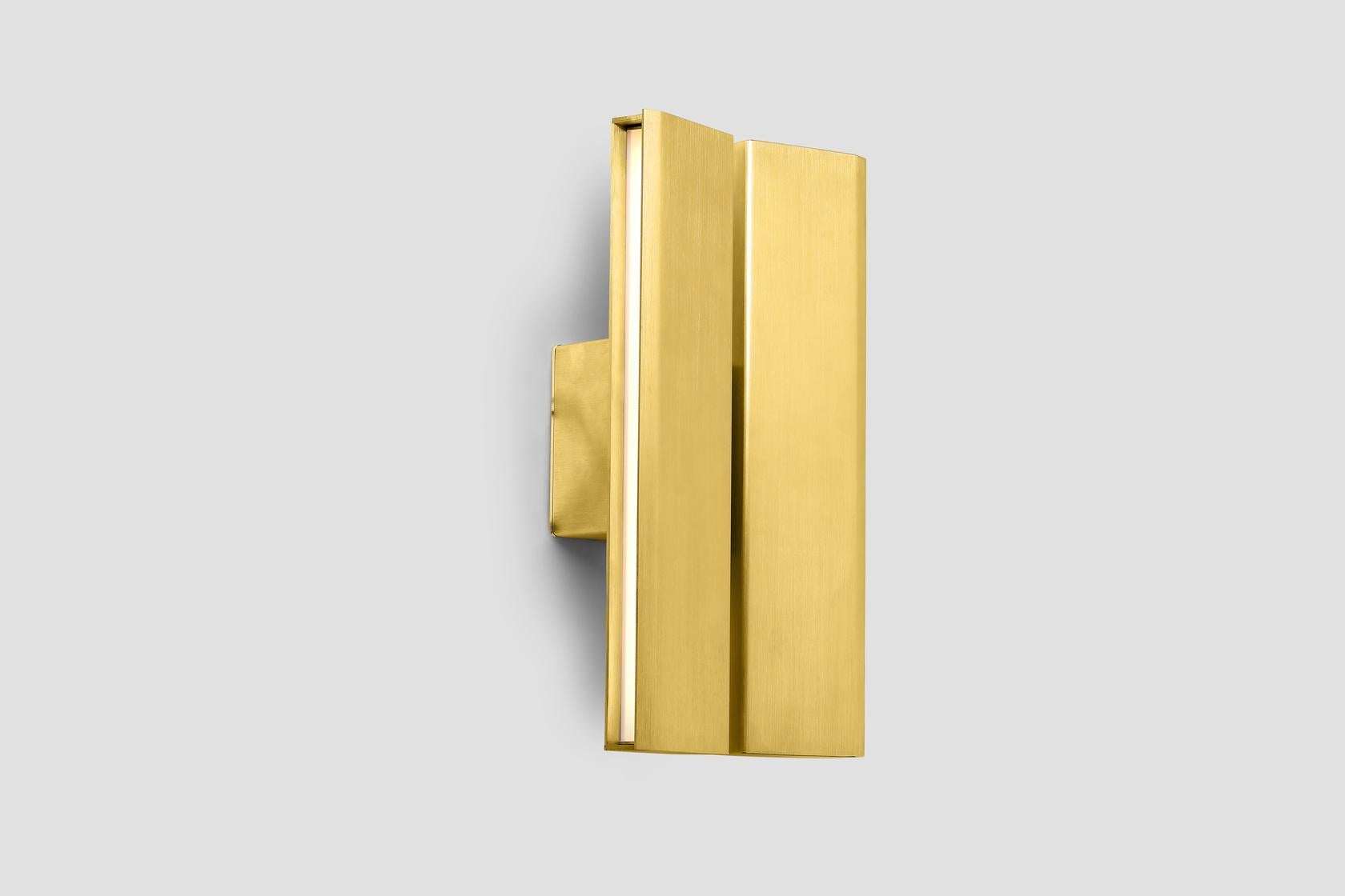 Lampe murale personnalisable 'Papilio' by Anour, Double, Browned Brass en vente 9