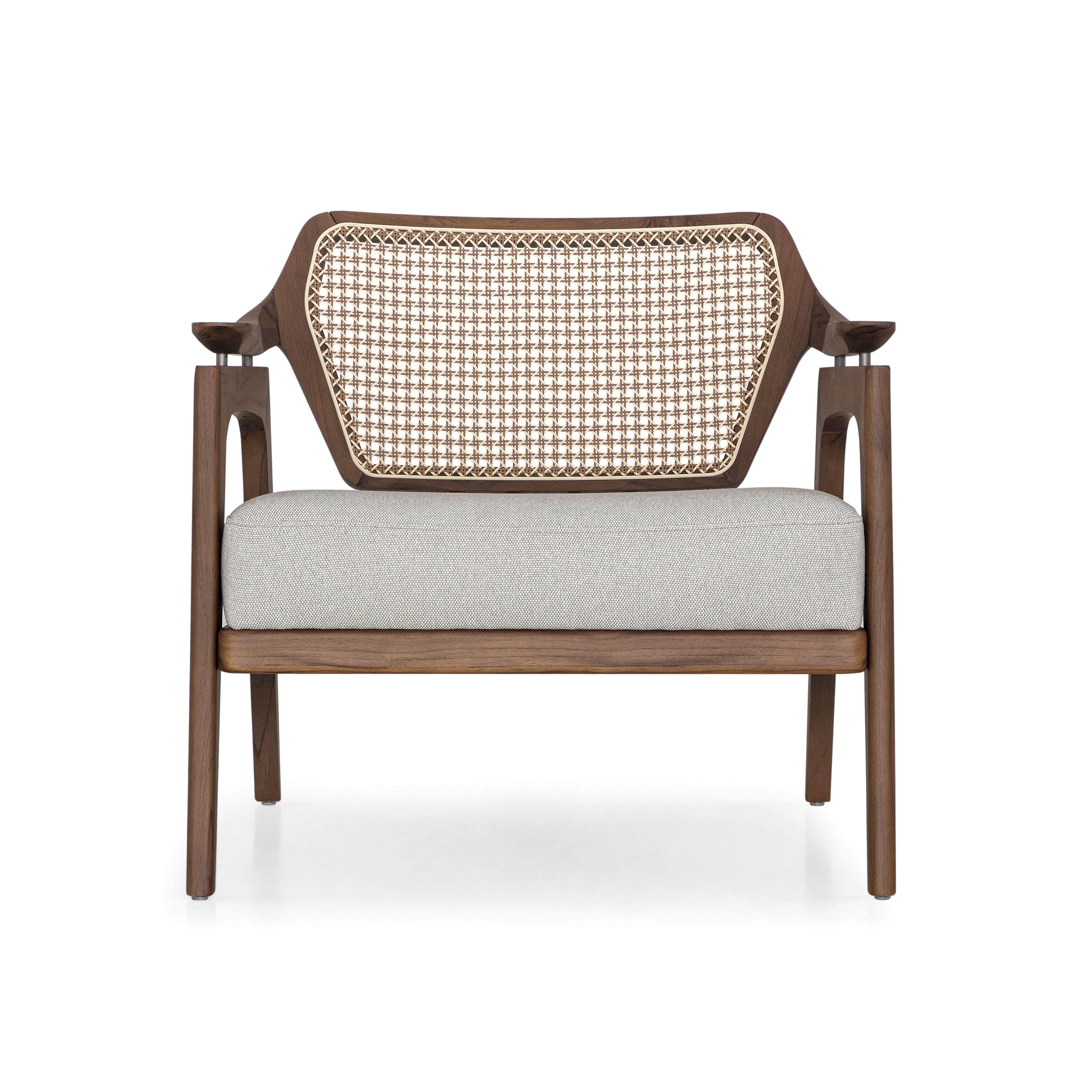 Customizable Walnut Armchair with Cane Backrest and Beige Cushion – Vanno Line For Sale 1
