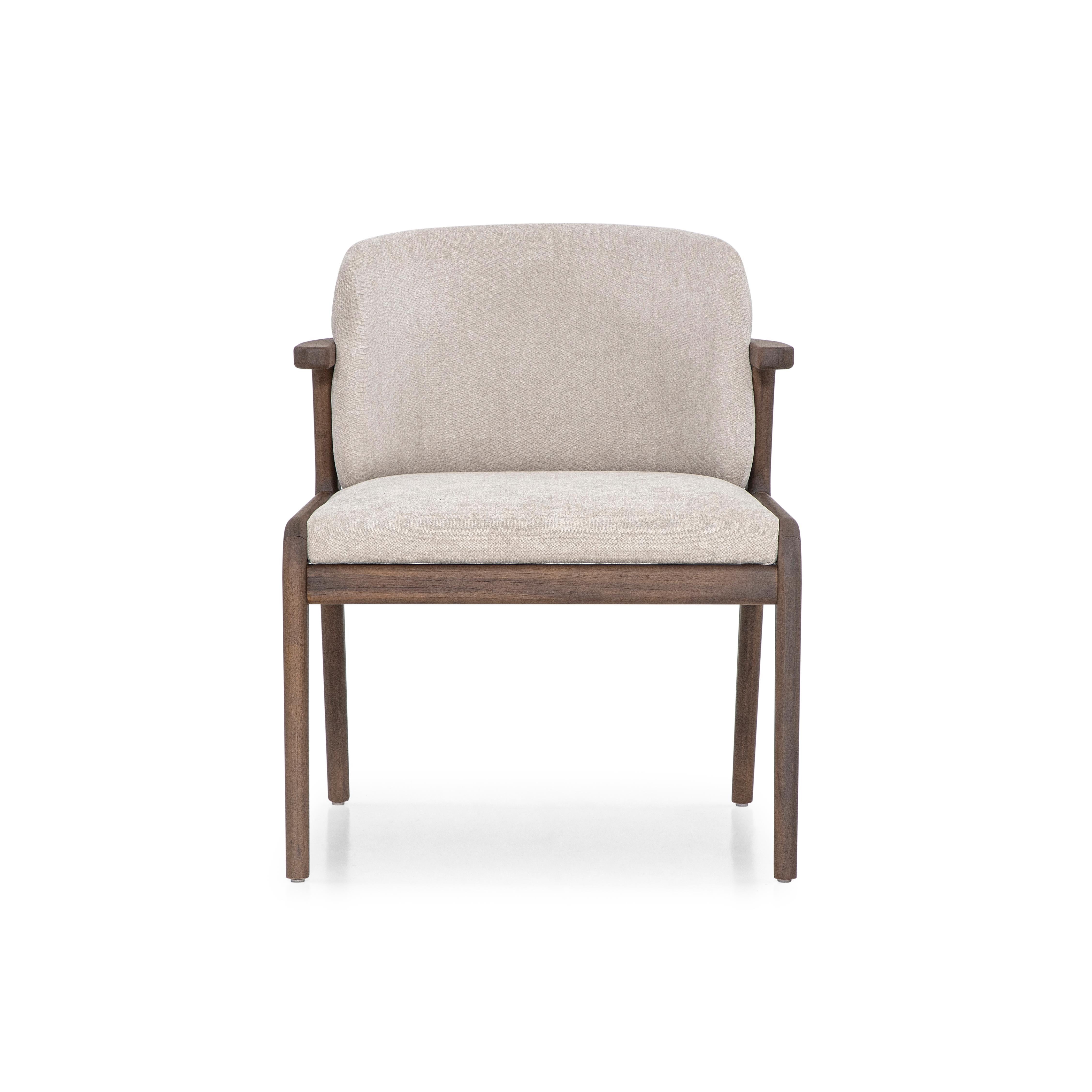 Anpassbarer Esszimmerstuhl in Nussbaum mit beigem Stoff - Kollektion Nowe im Zustand „Neu“ im Angebot in Miami, FL