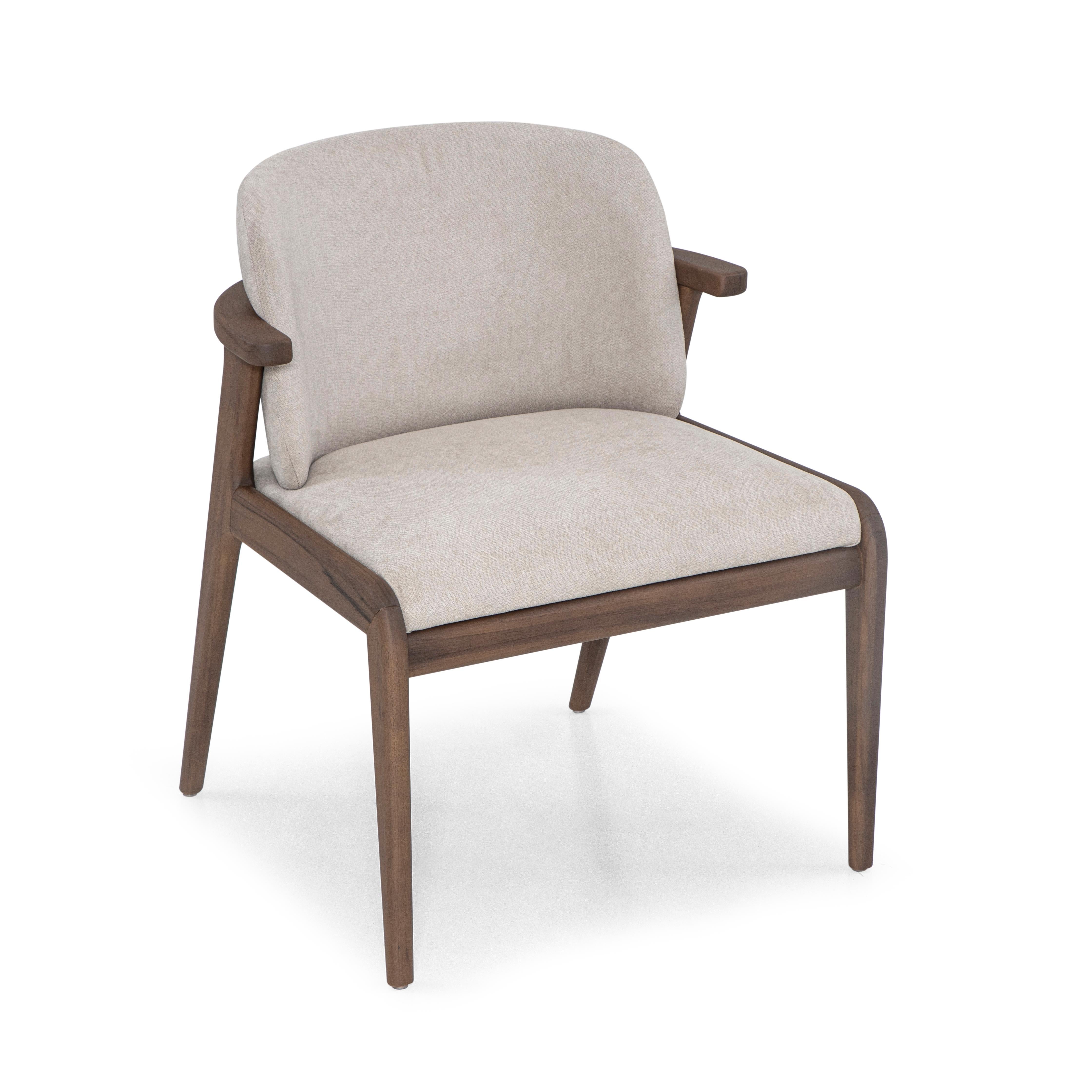Anpassbarer Esszimmerstuhl in Nussbaum mit beigem Stoff - Kollektion Nowe im Angebot 1