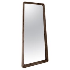 Miroir minimaliste pleine longueur en placage de noyer personnalisable - The Collective
