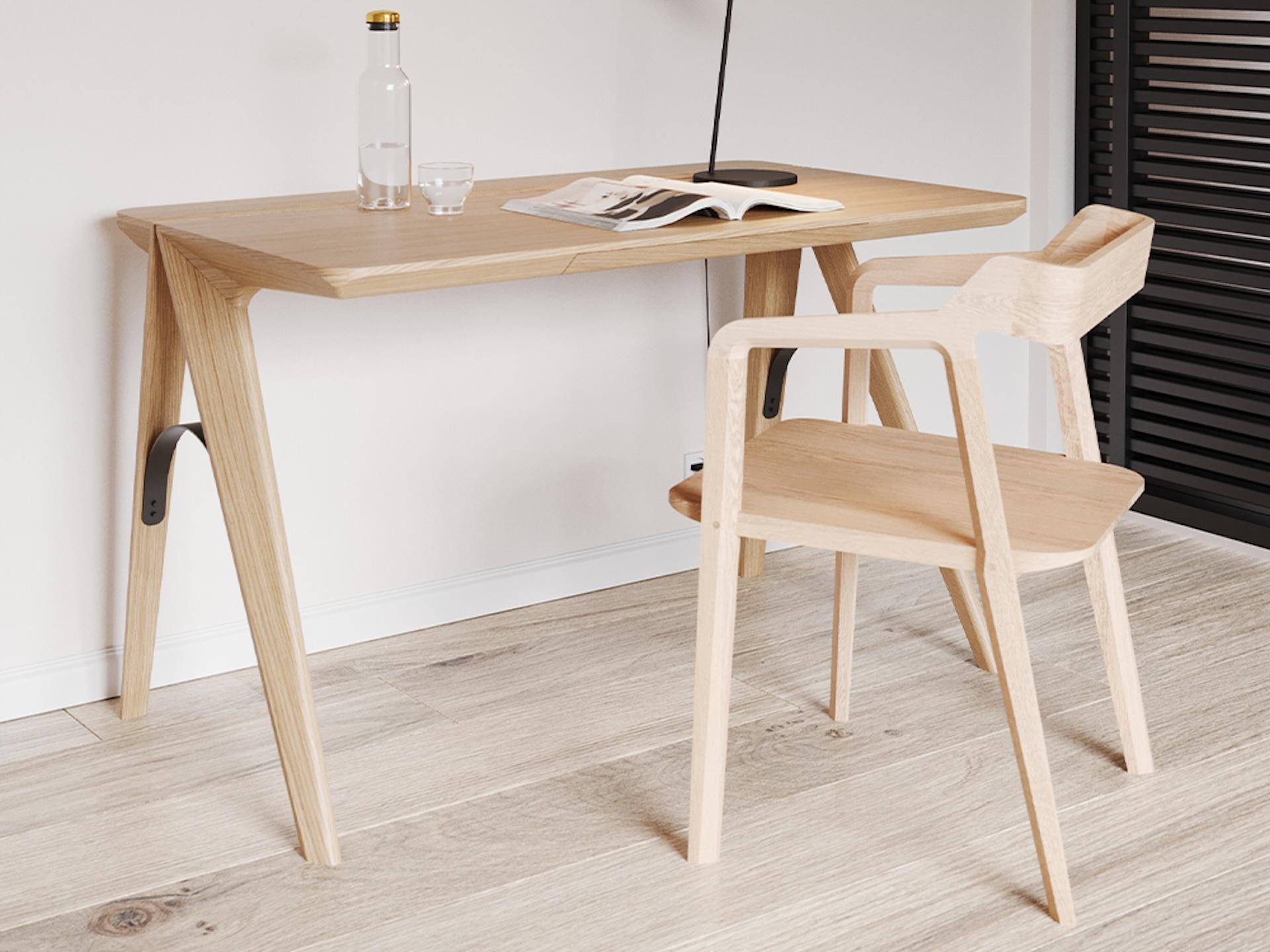 Silla de madera de nogal Kundera personalizable by STUDIO GUD Portugués en venta