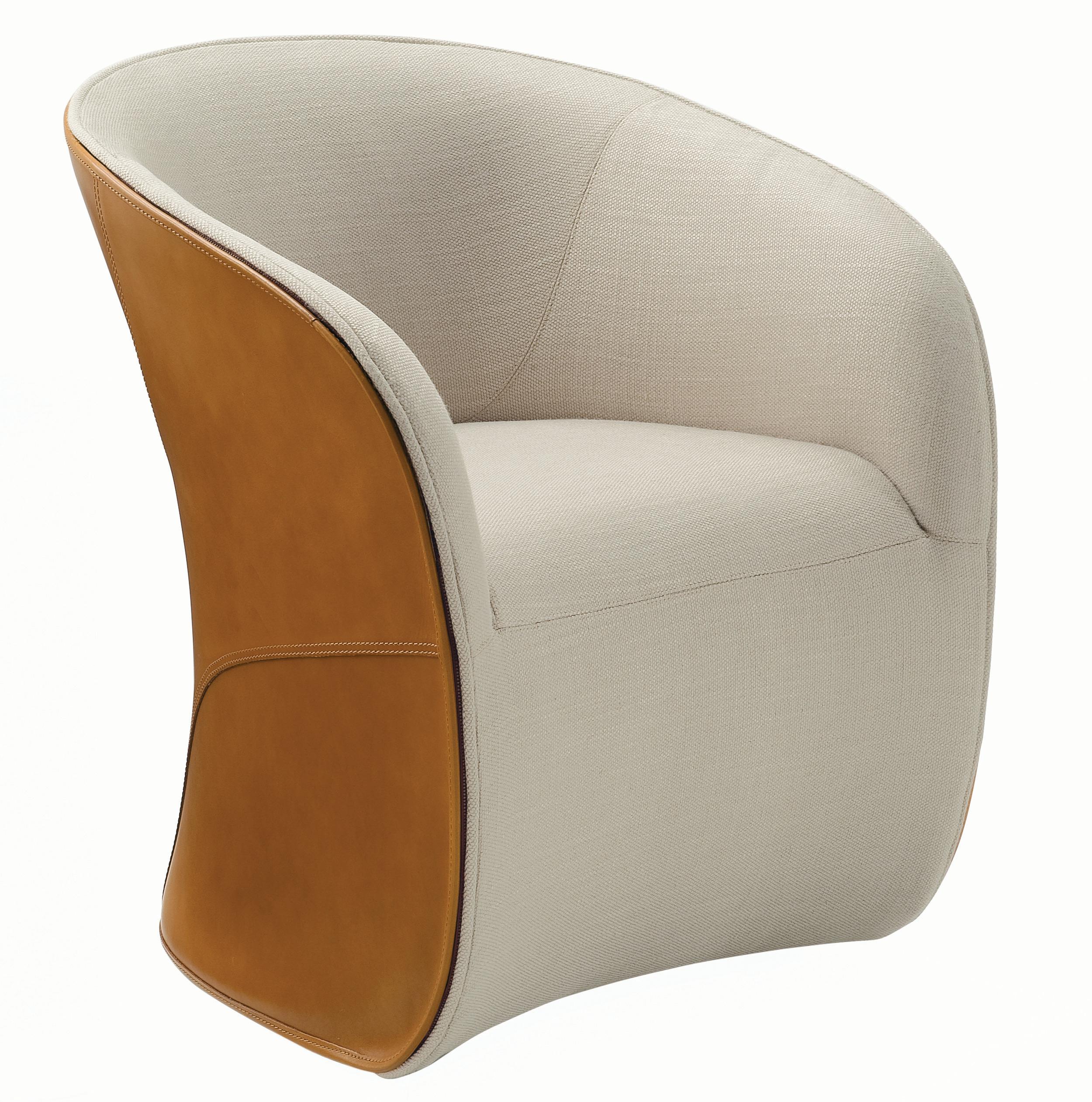 Customizable Zanotta Calla Chair Designed by Noé Duchaufour Lawrance For Sale 5