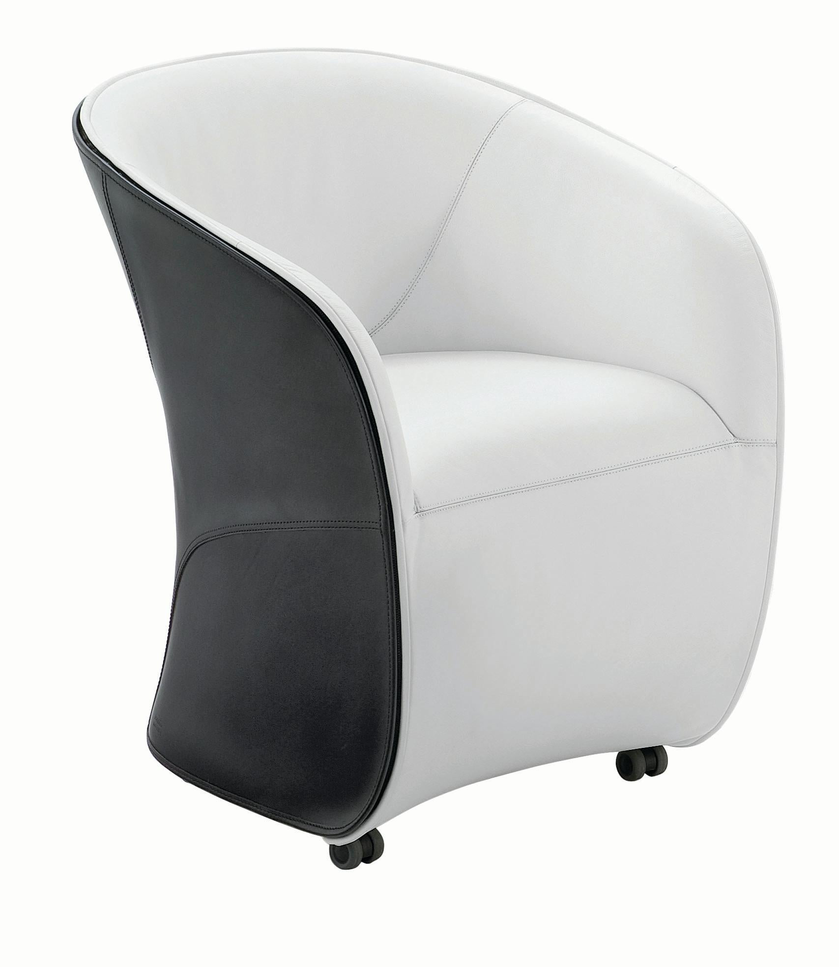 Leather Customizable Zanotta Calla Chair Designed by Noé Duchaufour Lawrance For Sale