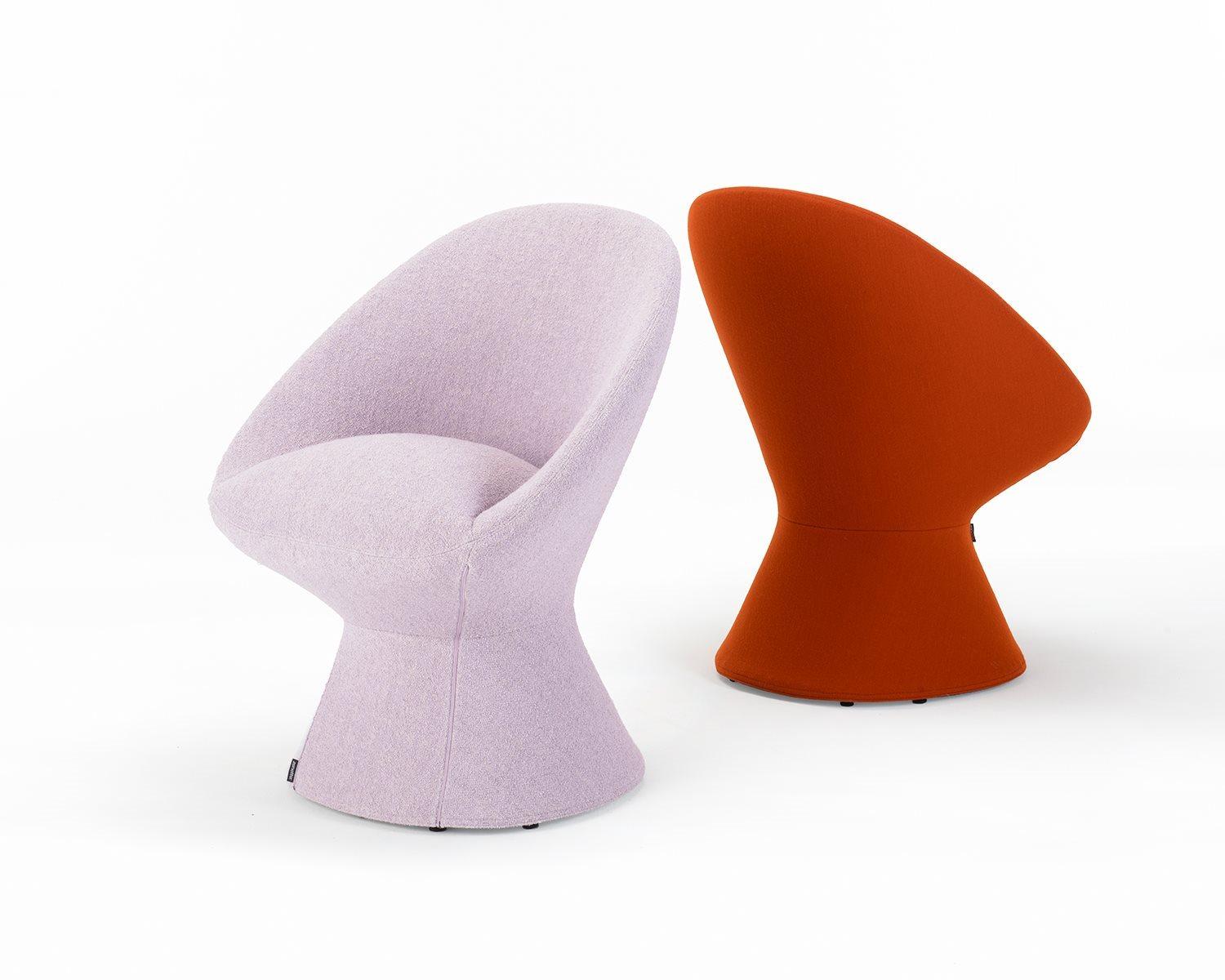 Contemporary Customizable Zanotta Giuno Chair by  Calvi Brambilla For Sale