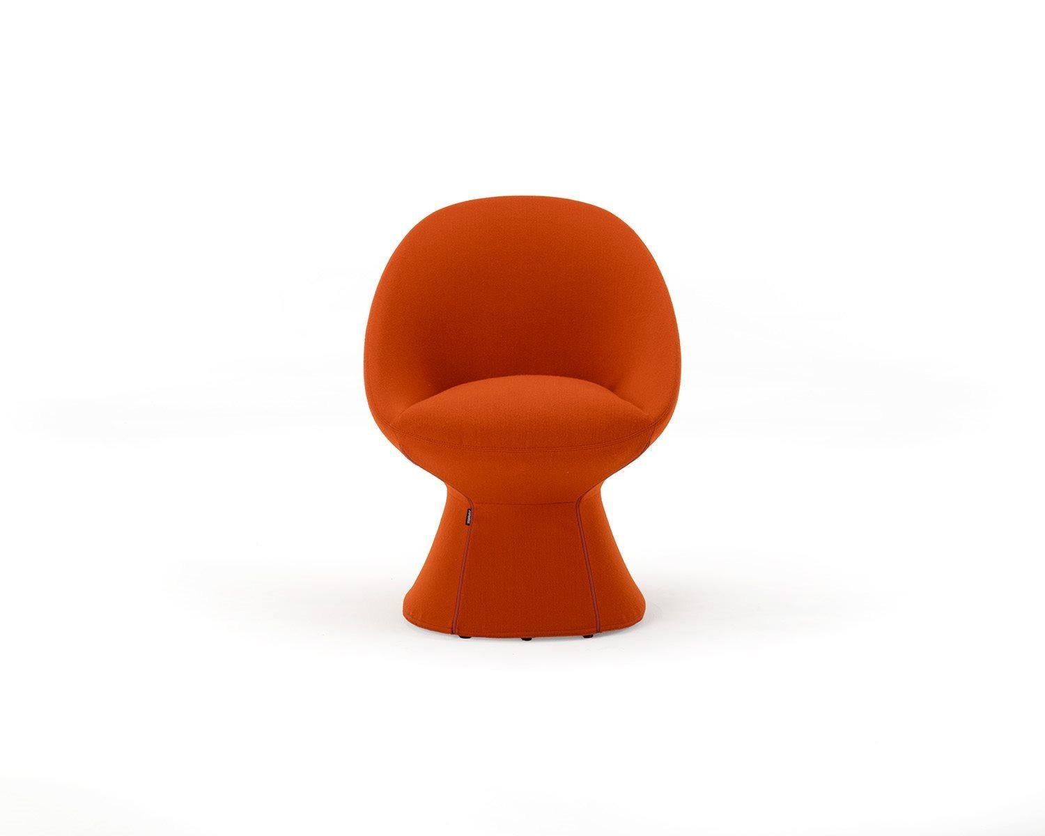 Customizable Zanotta Giuno Chair by  Calvi Brambilla For Sale 2